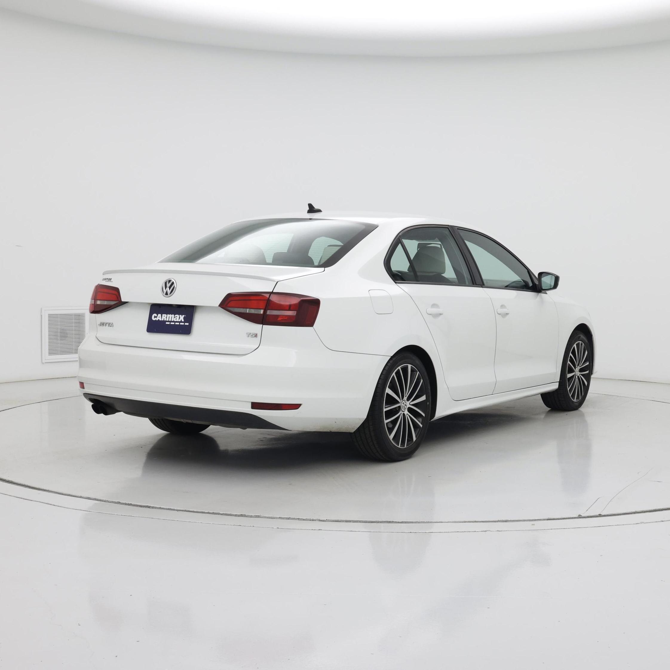 Thumbnail: 2016 Volkswagen Jetta - 8