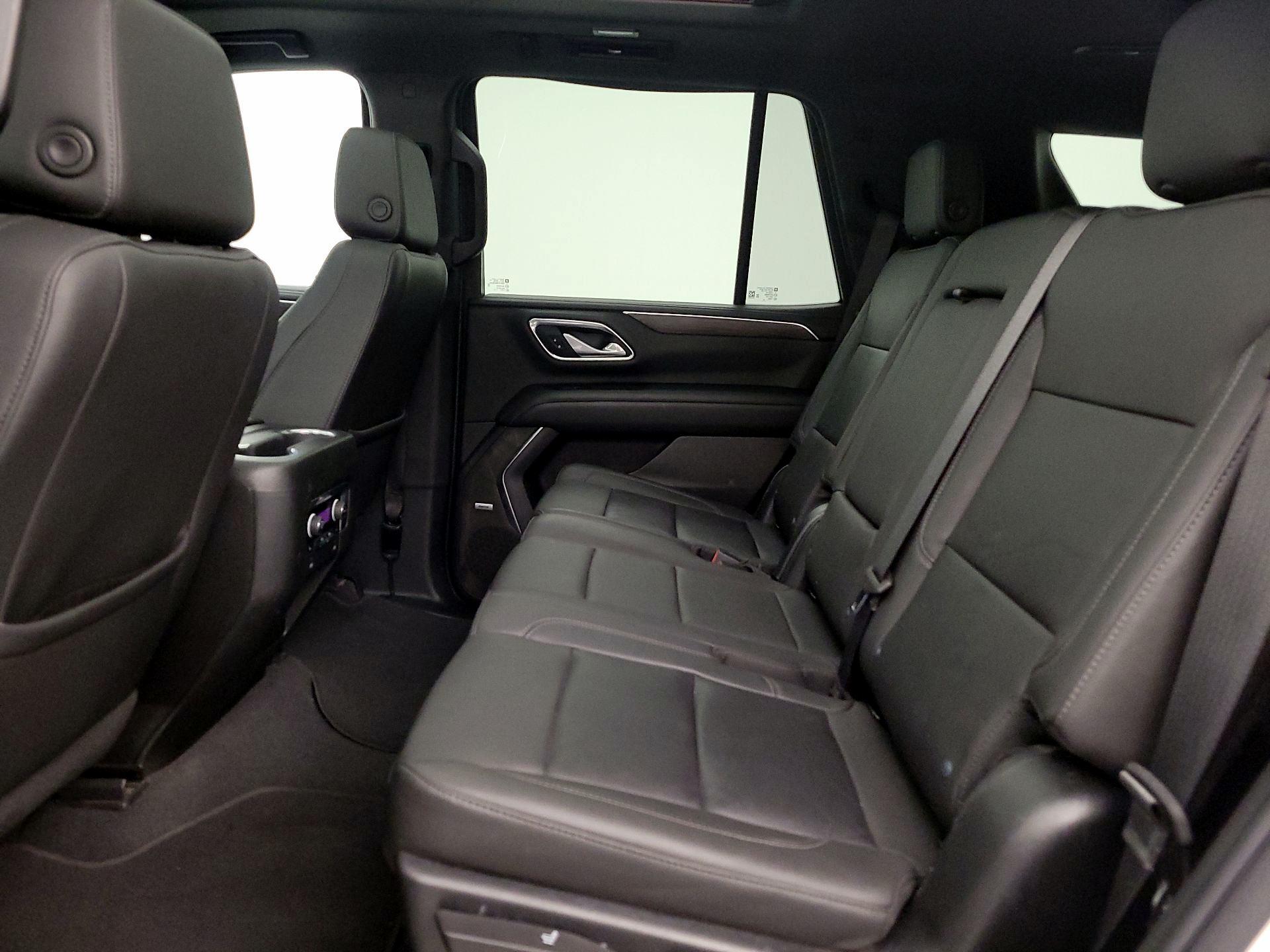 Thumbnail: 2022 Chevrolet Tahoe - 18