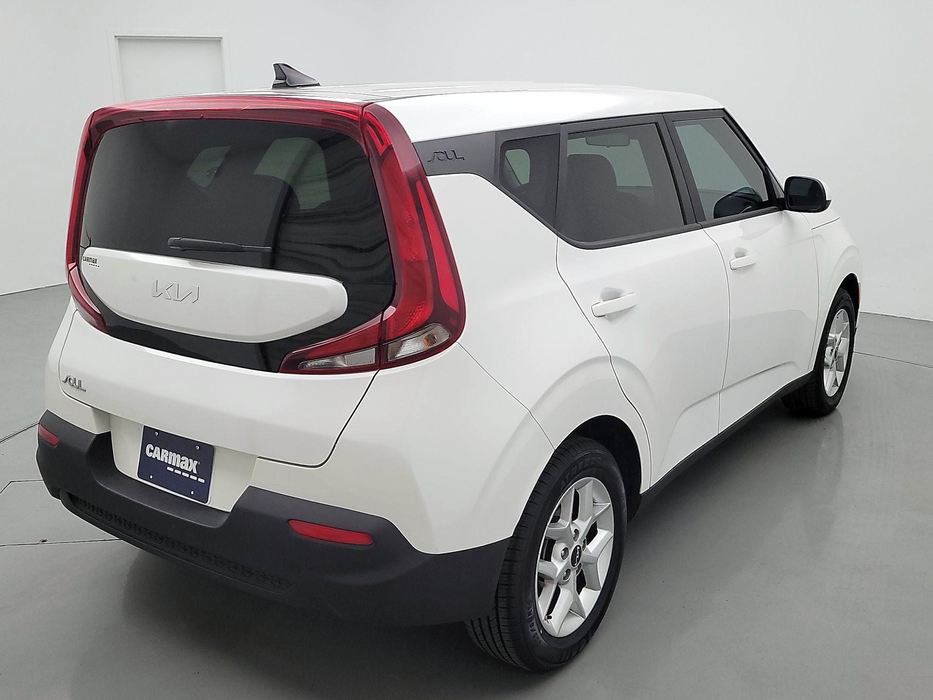 Thumbnail: 2022 Kia Soul - 5