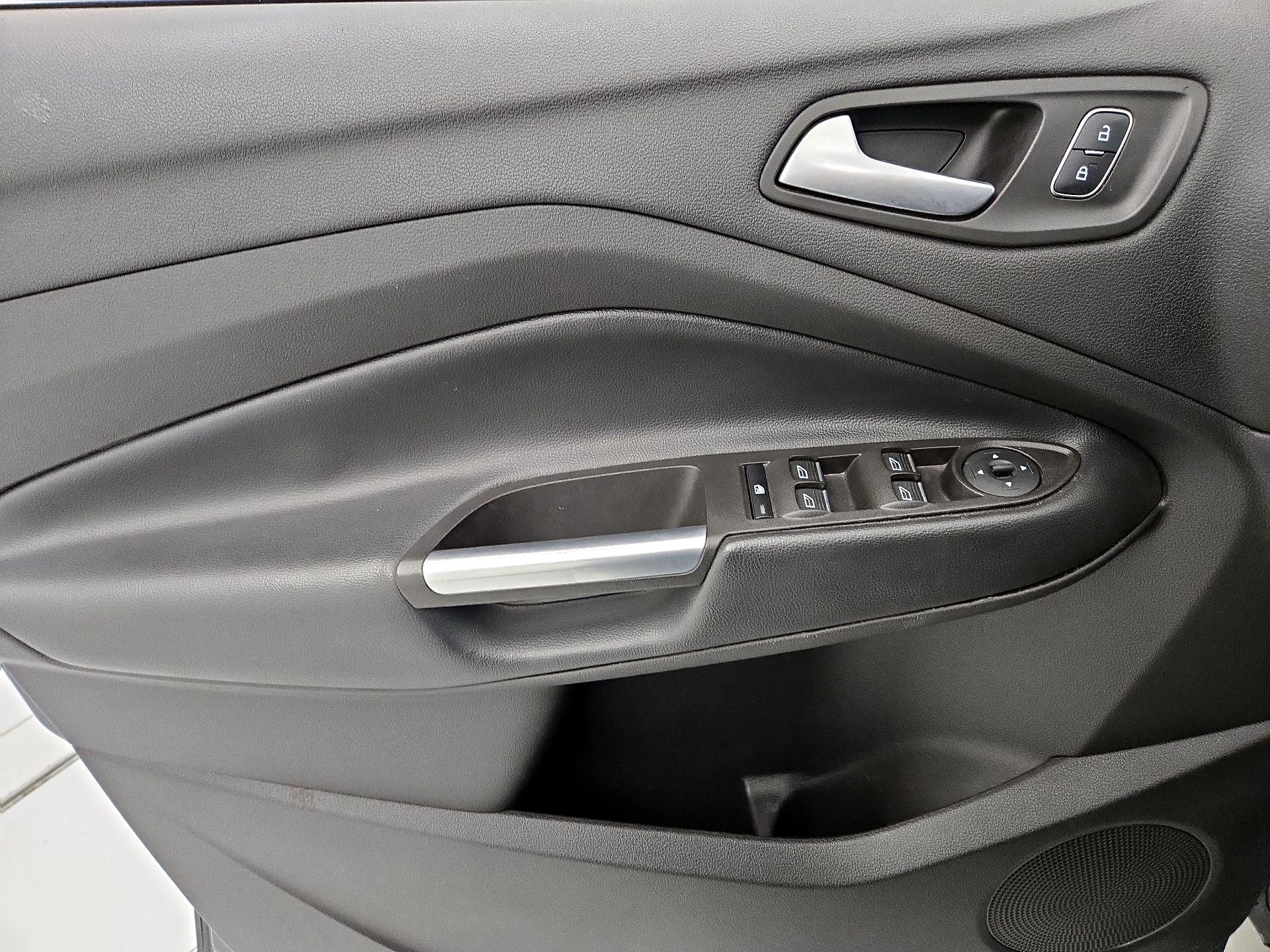 Thumbnail: 2019 Ford Escape - 12