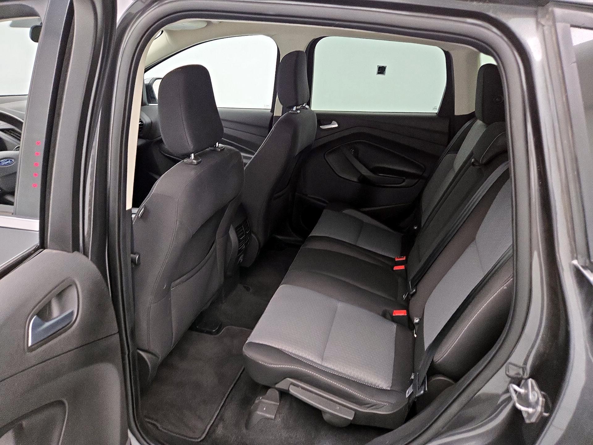 Thumbnail: 2019 Ford Escape - 19