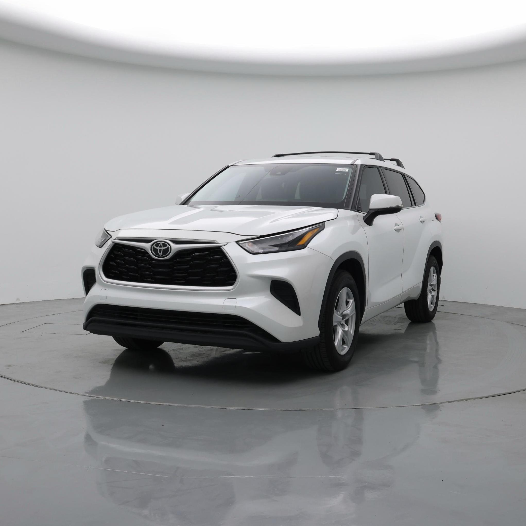 Thumbnail: 2022 Toyota Highlander - 4
