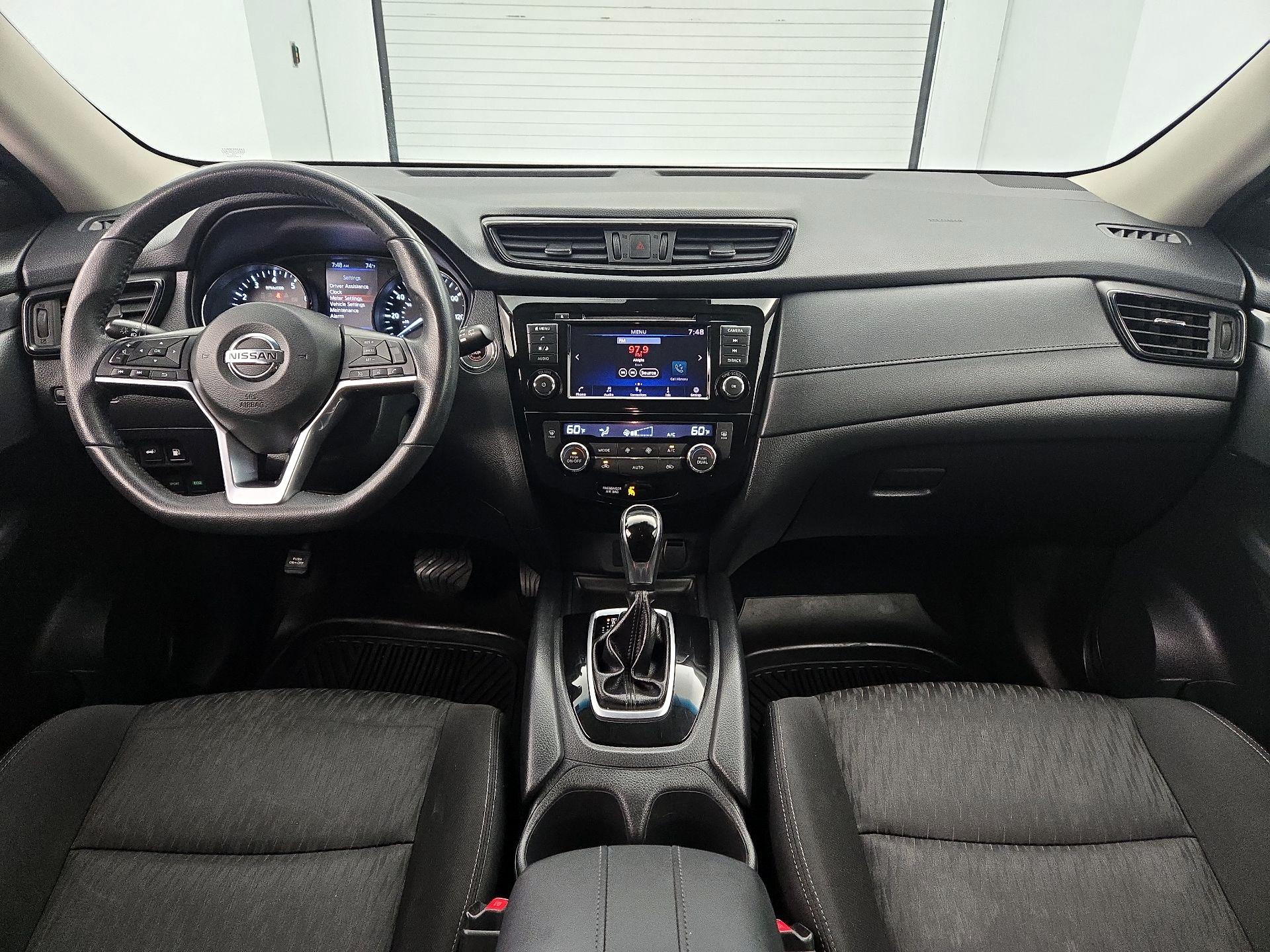 Thumbnail: 2019 Nissan Rogue - 9