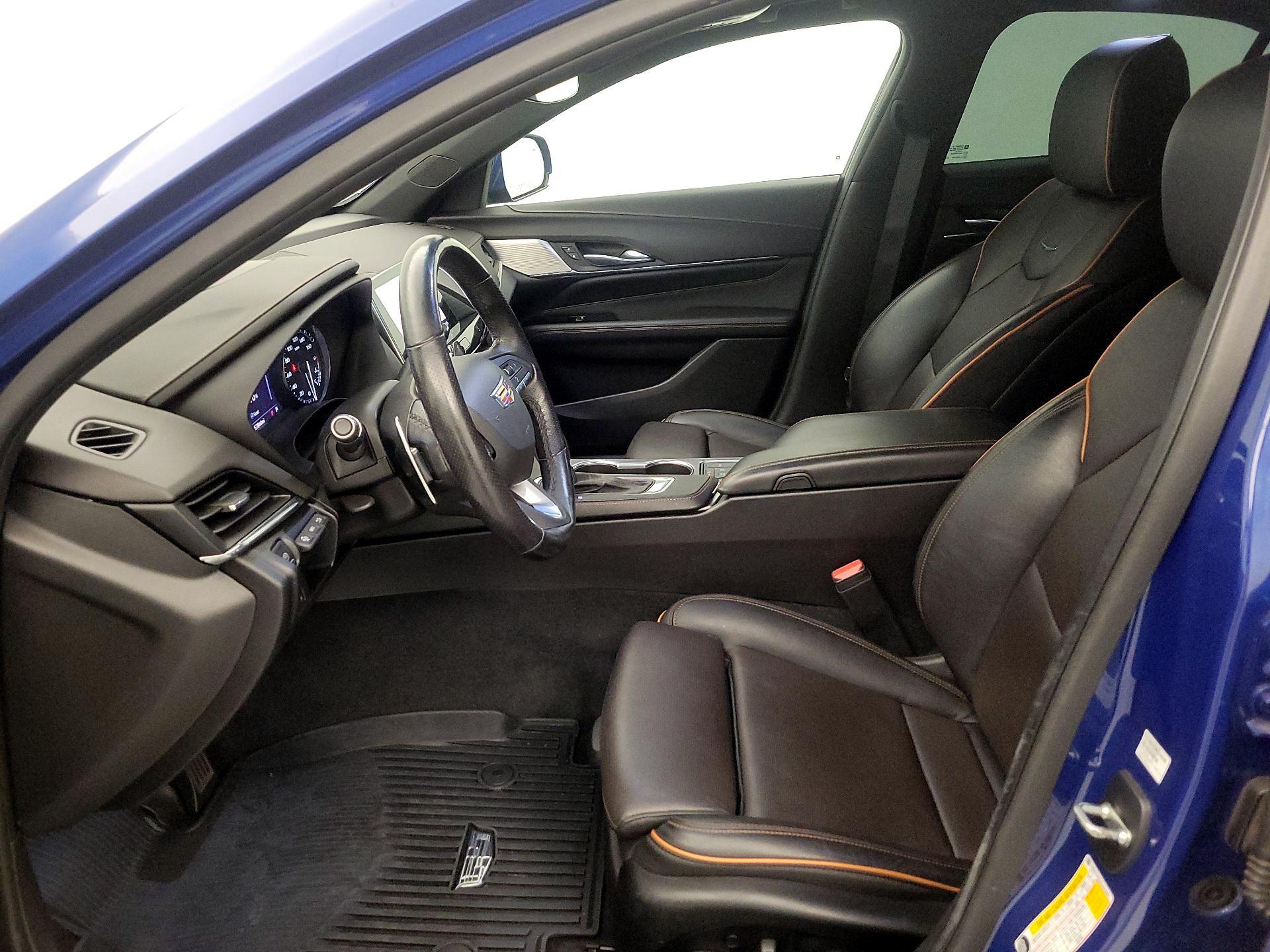 Thumbnail: 2020 Cadillac CT4 - 11