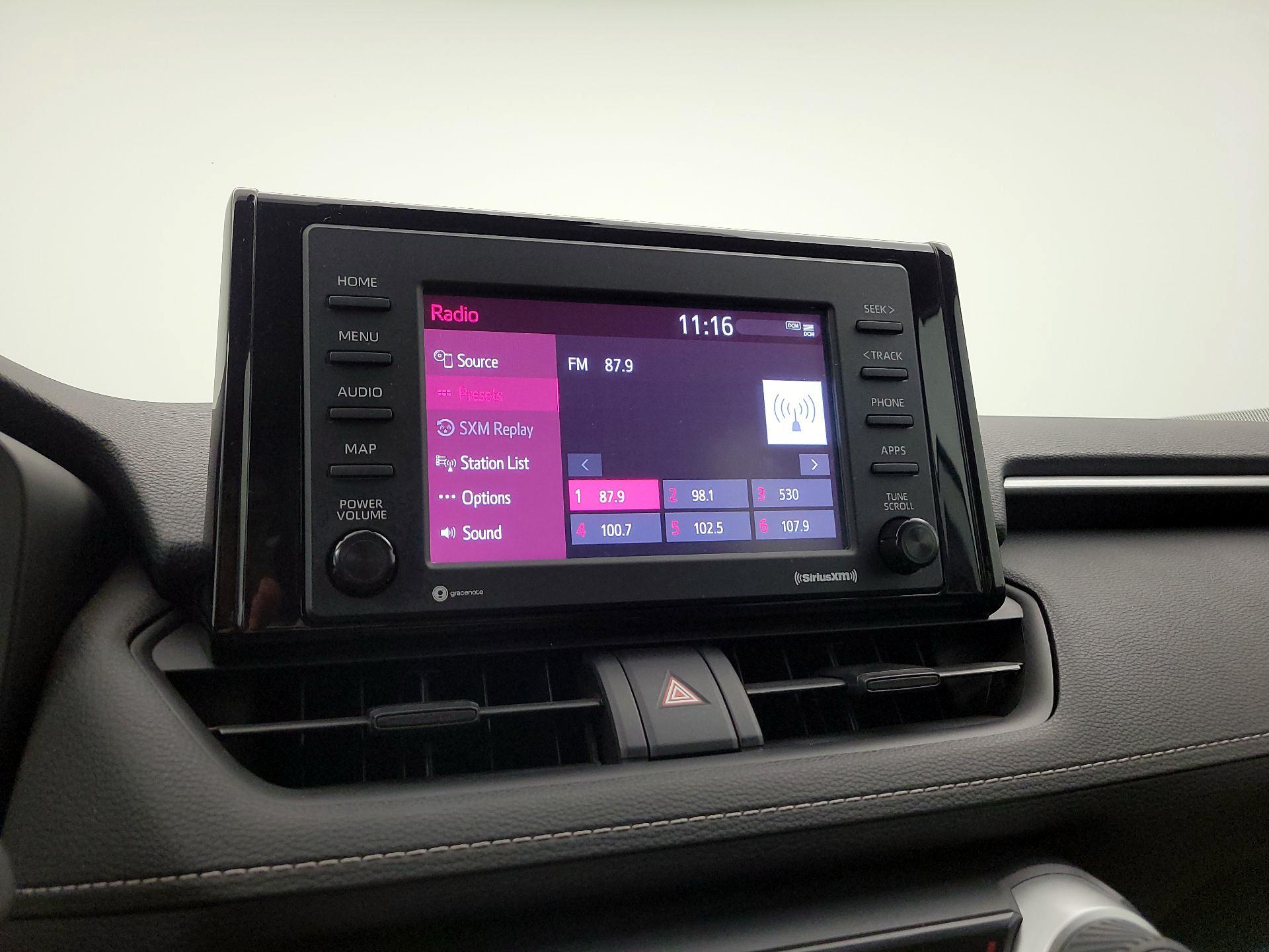 Thumbnail: 2020 Toyota RAV4 - 15