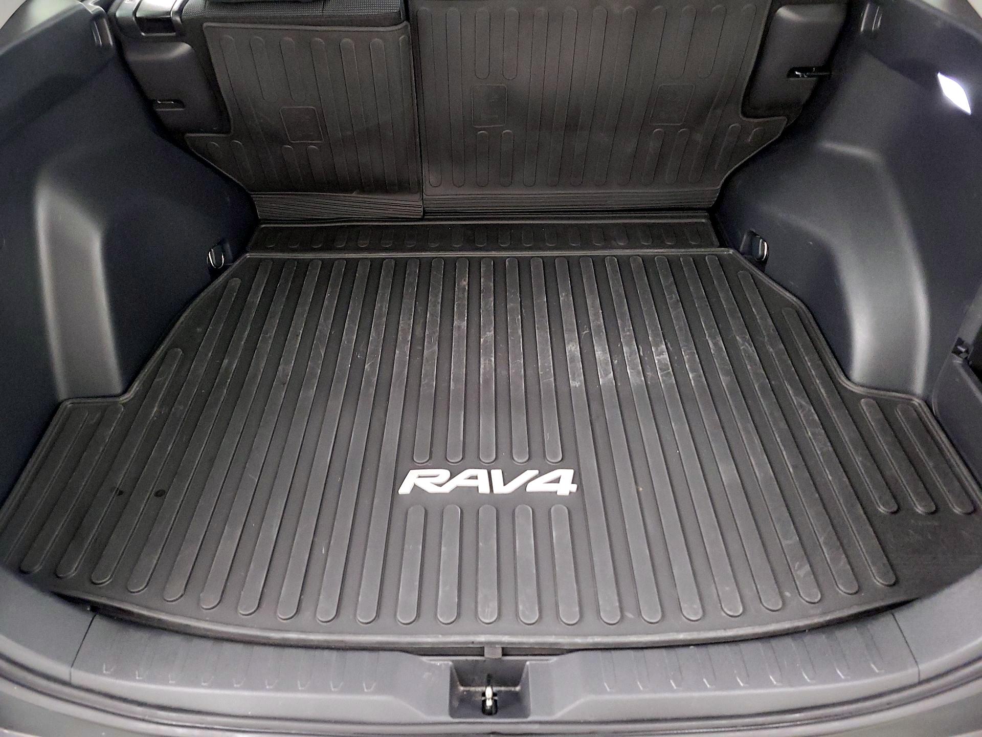 Thumbnail: 2025 Toyota RAV4 - 20