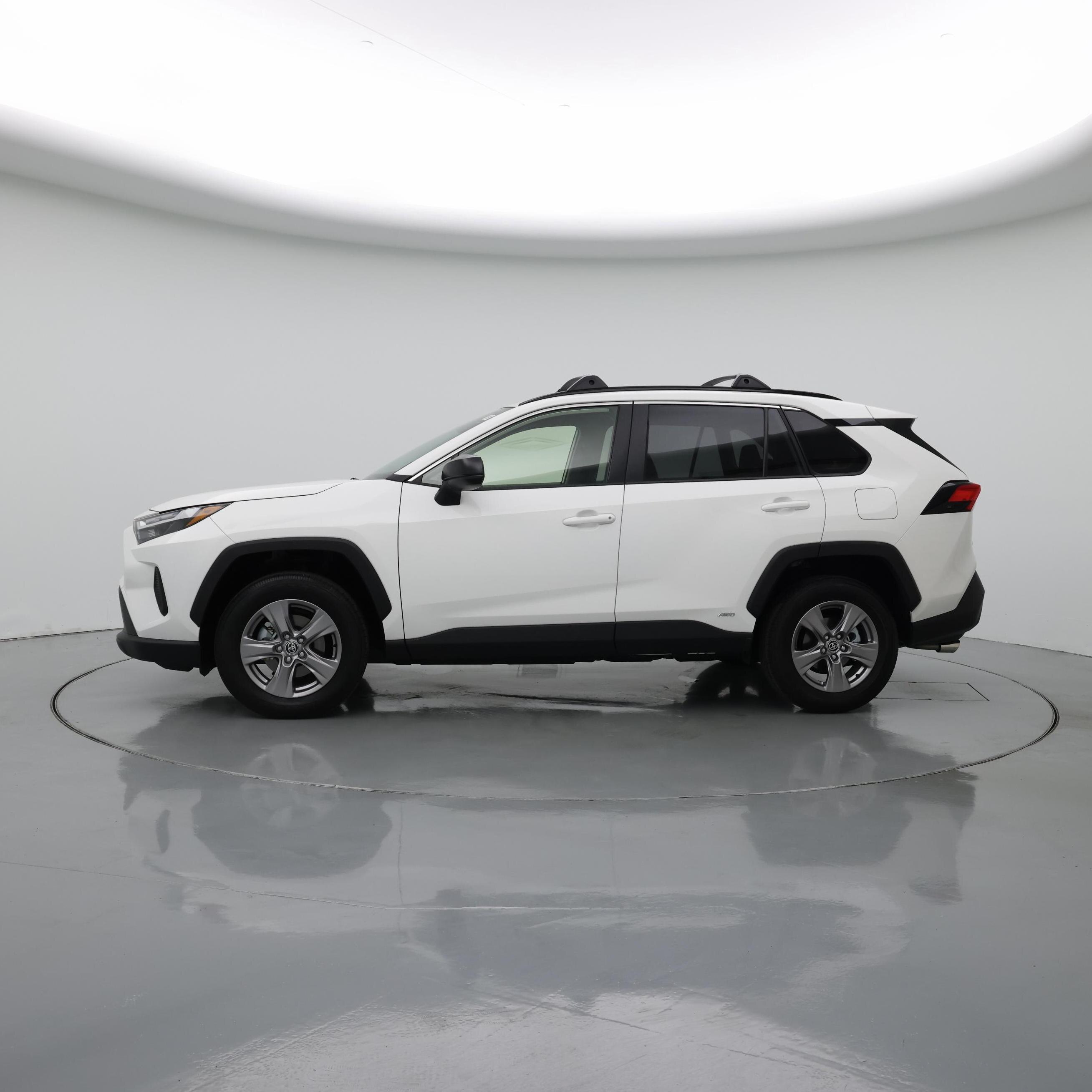 Thumbnail: 2025 Toyota RAV4 - 3