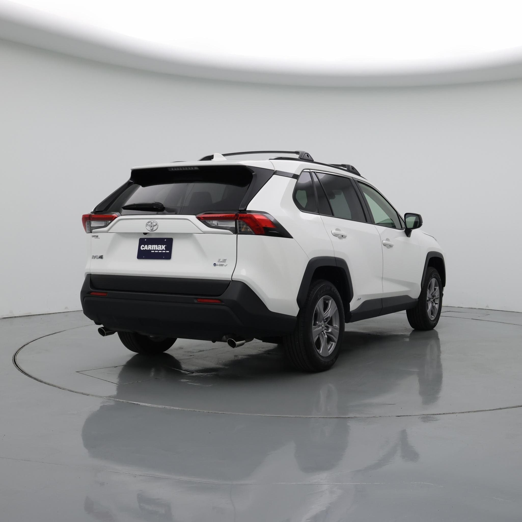 Thumbnail: 2025 Toyota RAV4 - 8