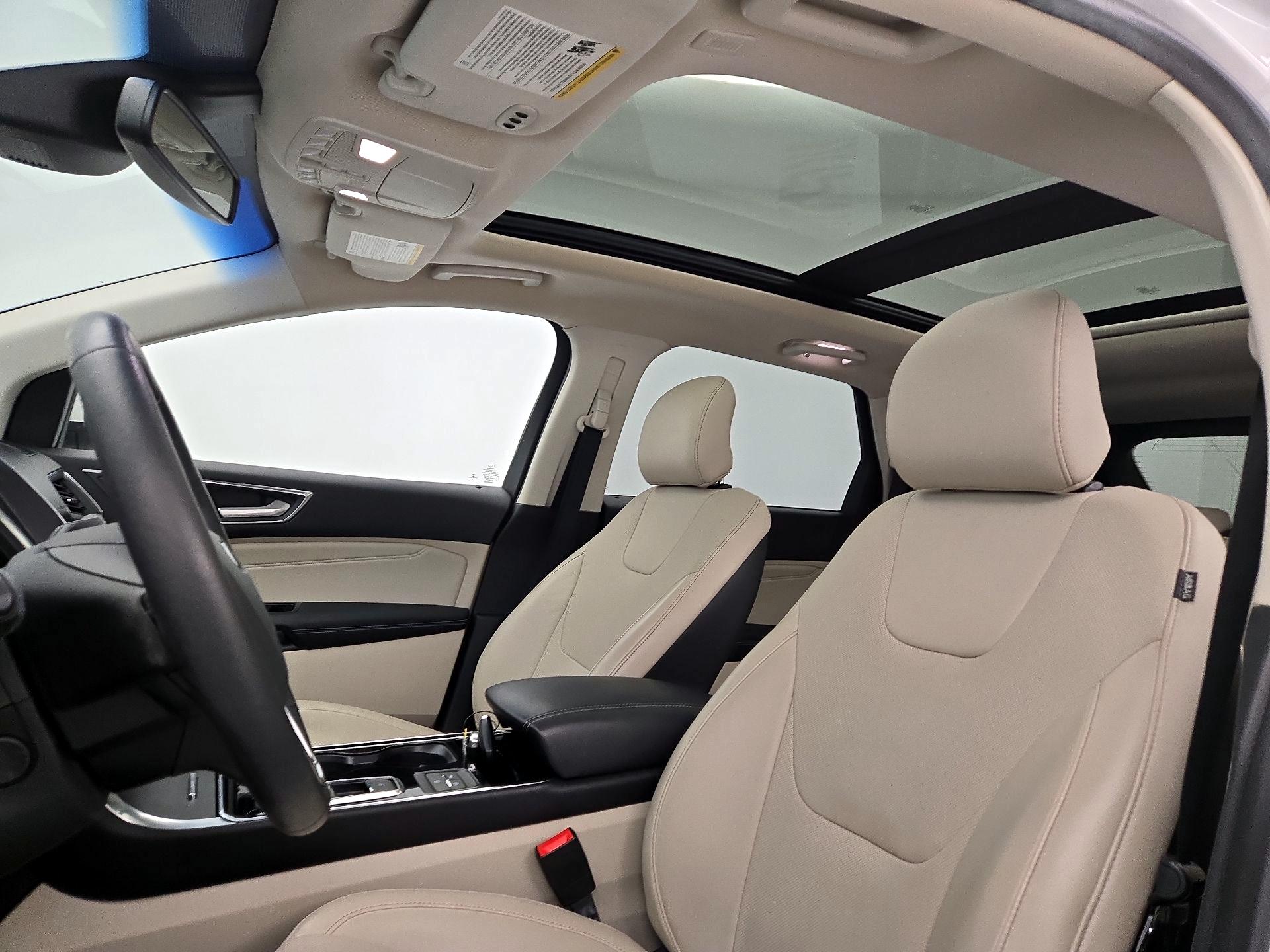 Thumbnail: 2019 Ford Edge - 20