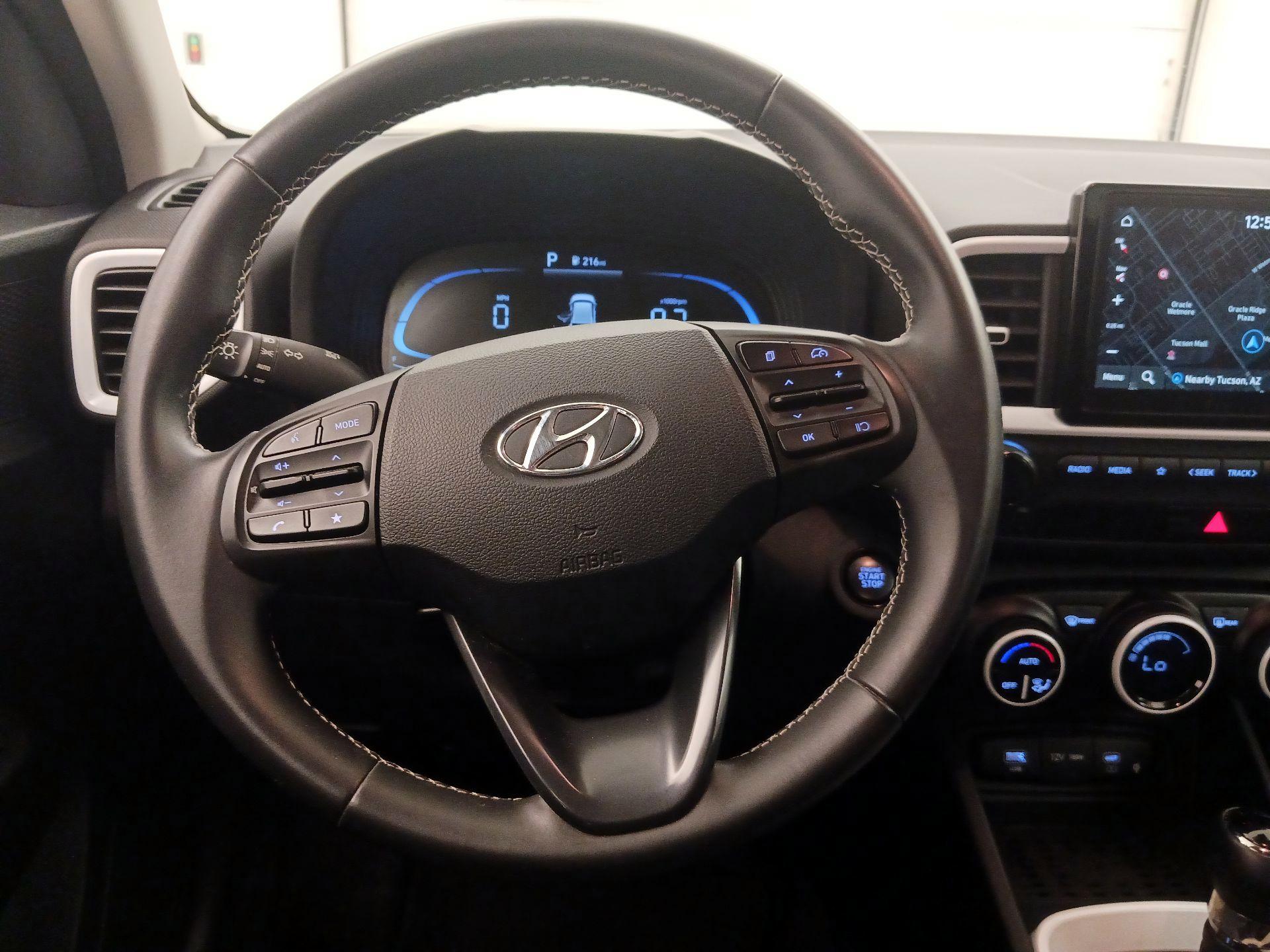 Thumbnail: 2024 Hyundai Venue - 10