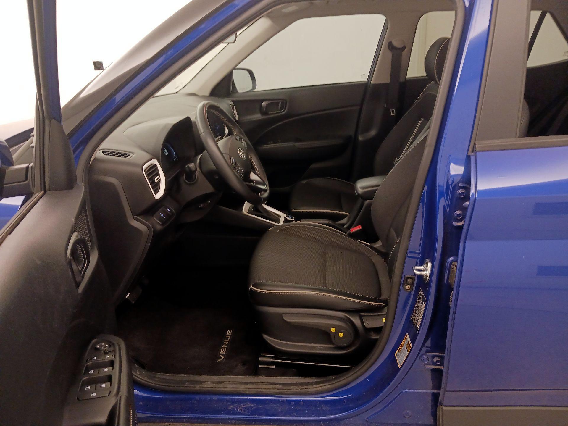 Thumbnail: 2024 Hyundai Venue - 11