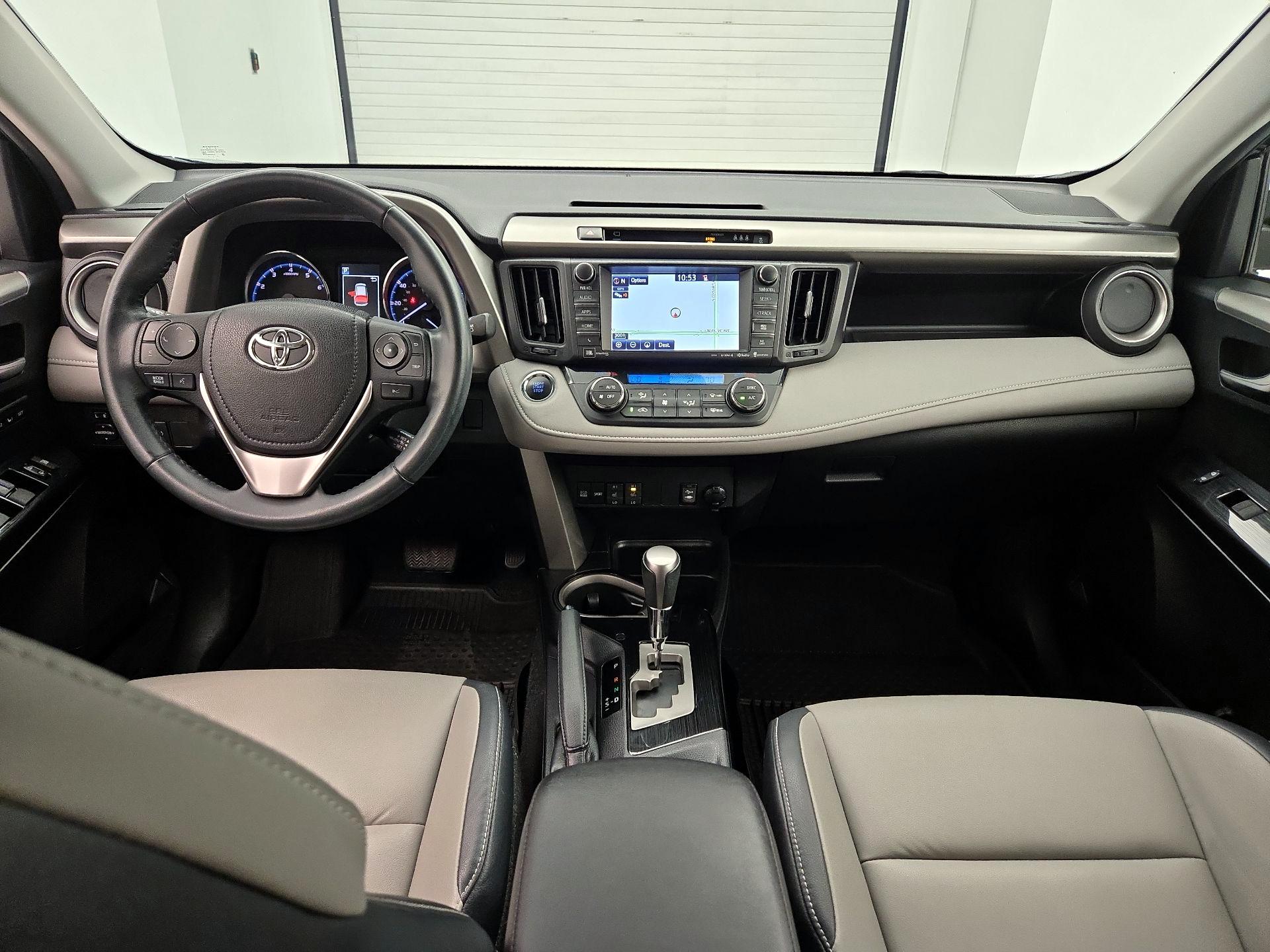 Thumbnail: 2017 Toyota RAV4 - 9