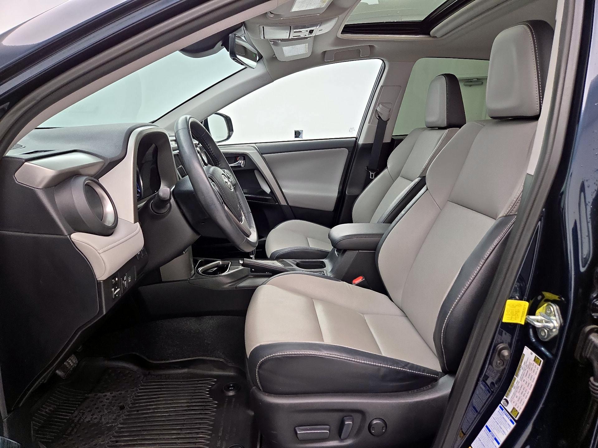 Thumbnail: 2017 Toyota RAV4 - 11