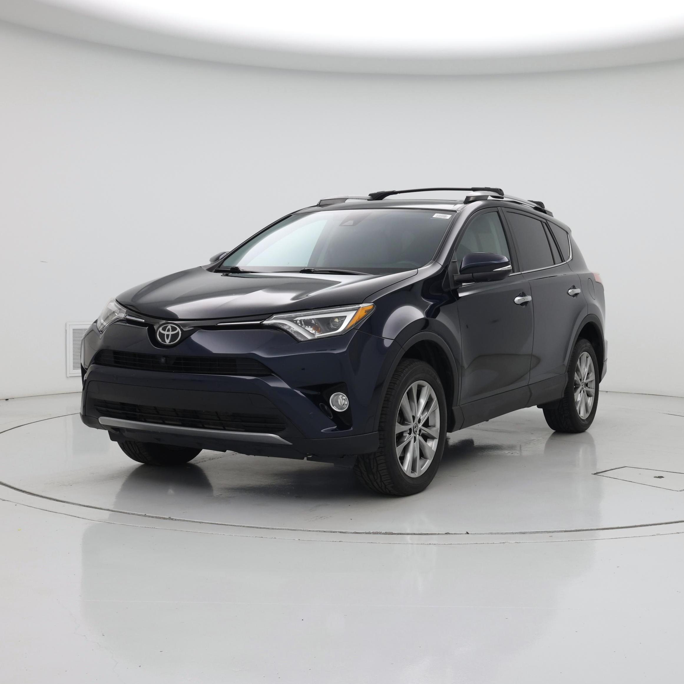Thumbnail: 2017 Toyota RAV4 - 4