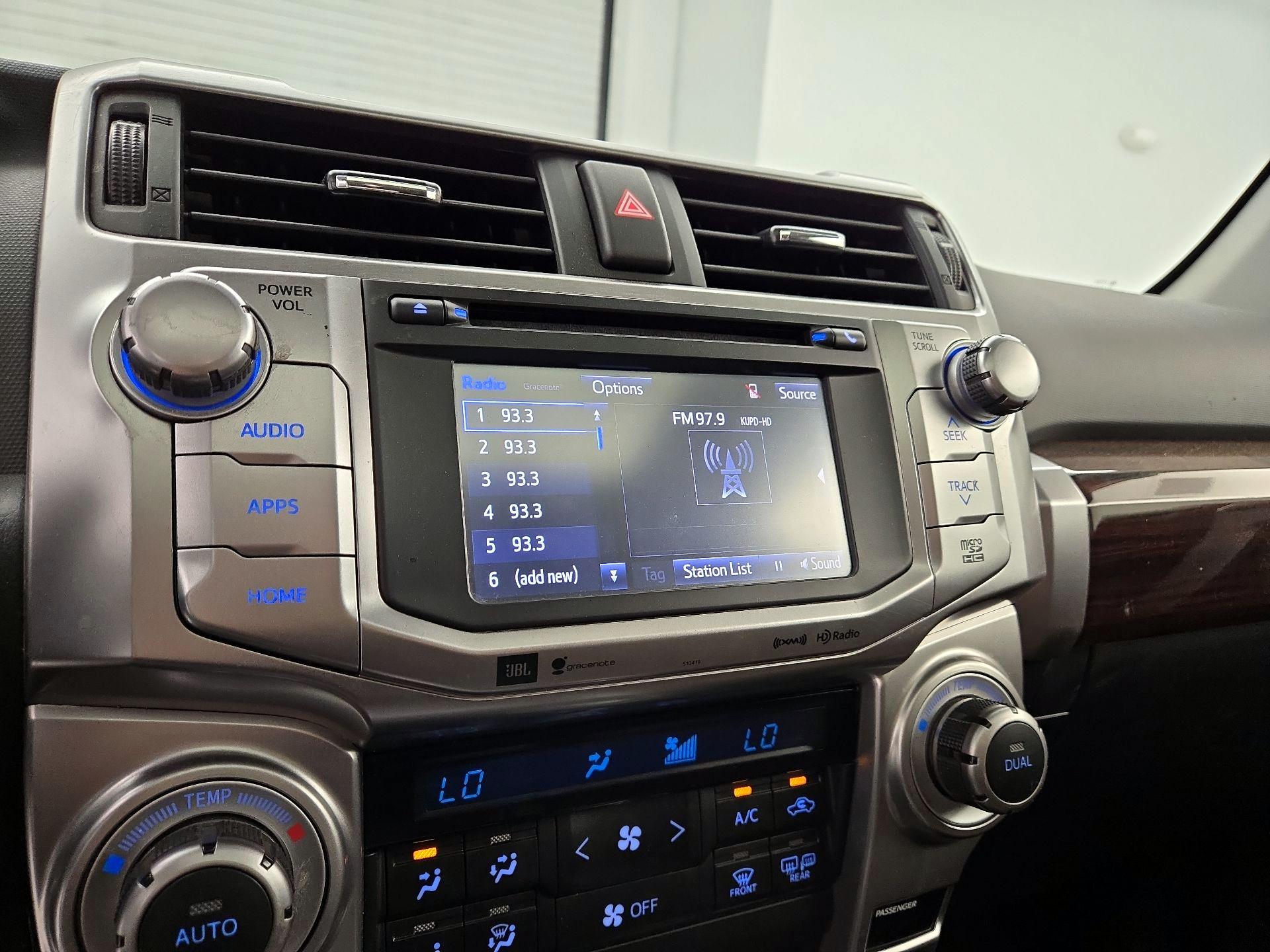 Thumbnail: 2019 Toyota 4Runner - 16