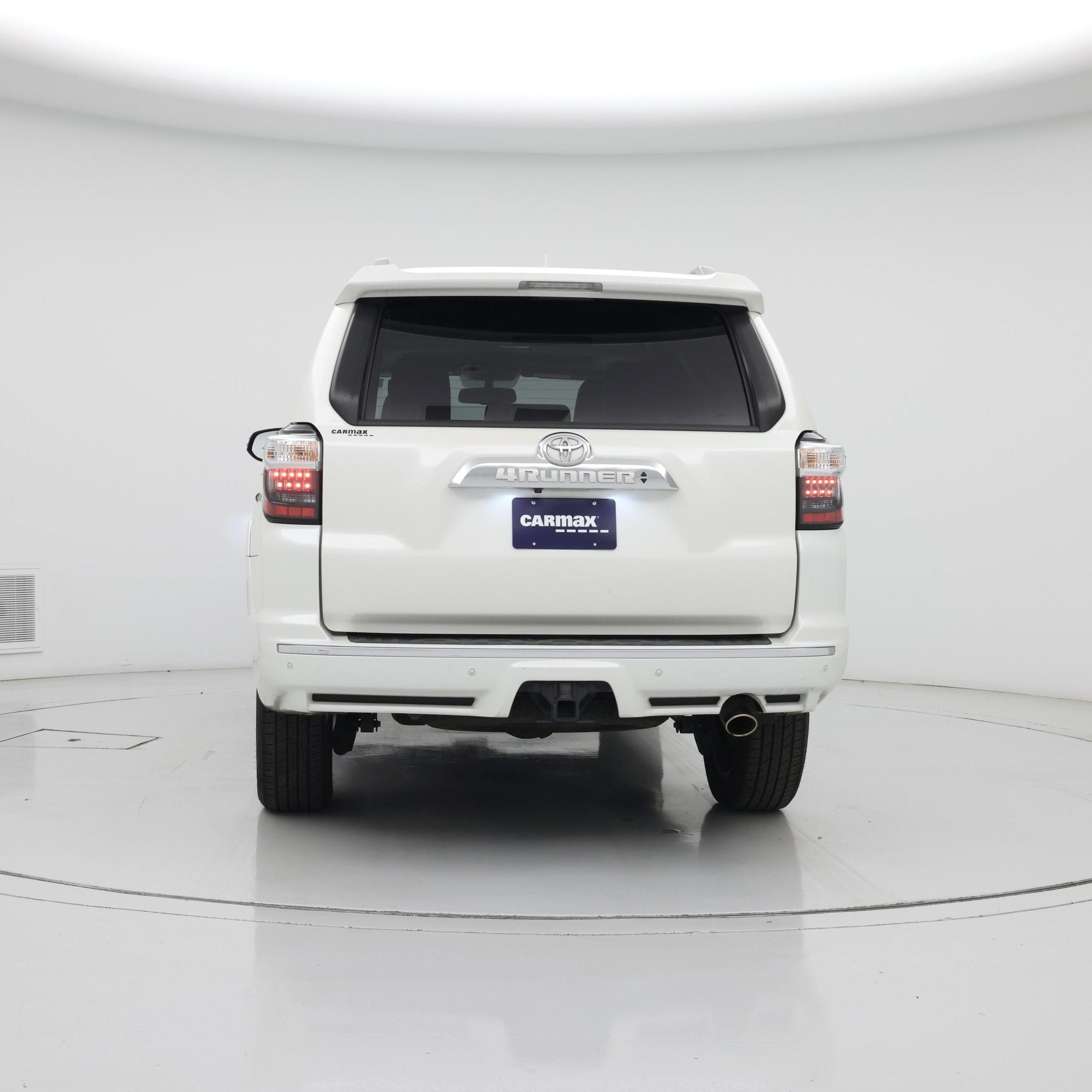 Thumbnail: 2019 Toyota 4Runner - 6