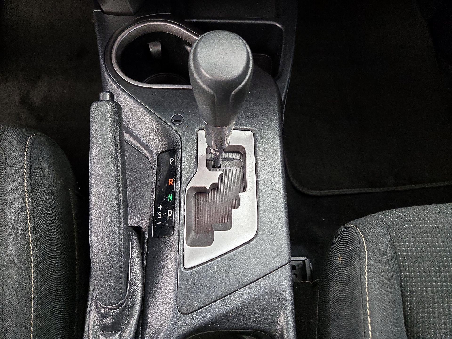 Thumbnail: 2017 Toyota RAV4 - 15