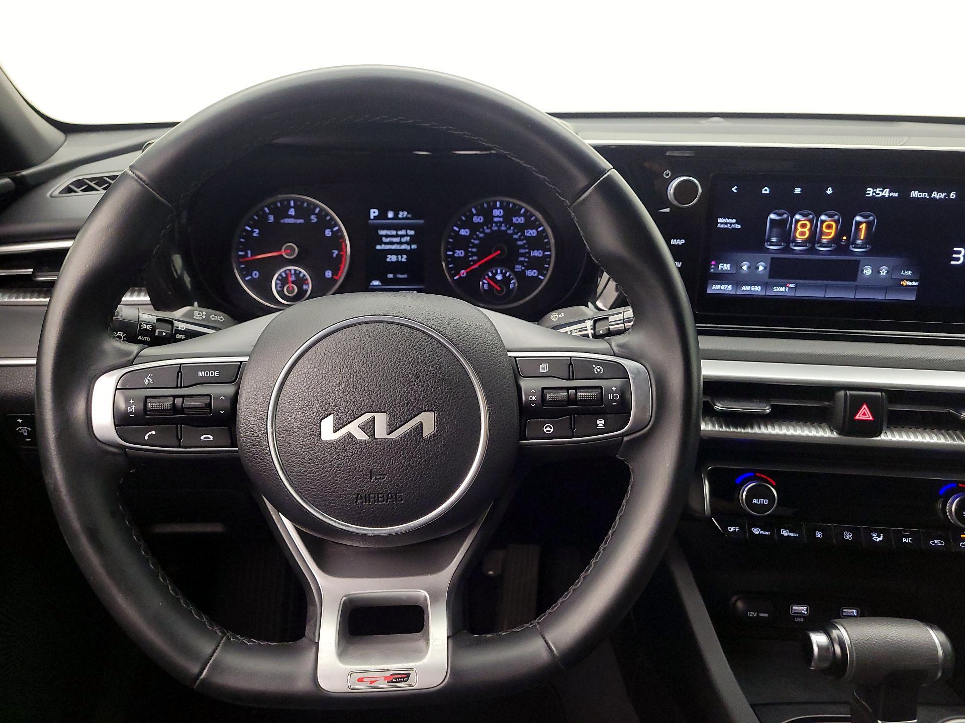 Thumbnail: 2022 Kia K5 - 10