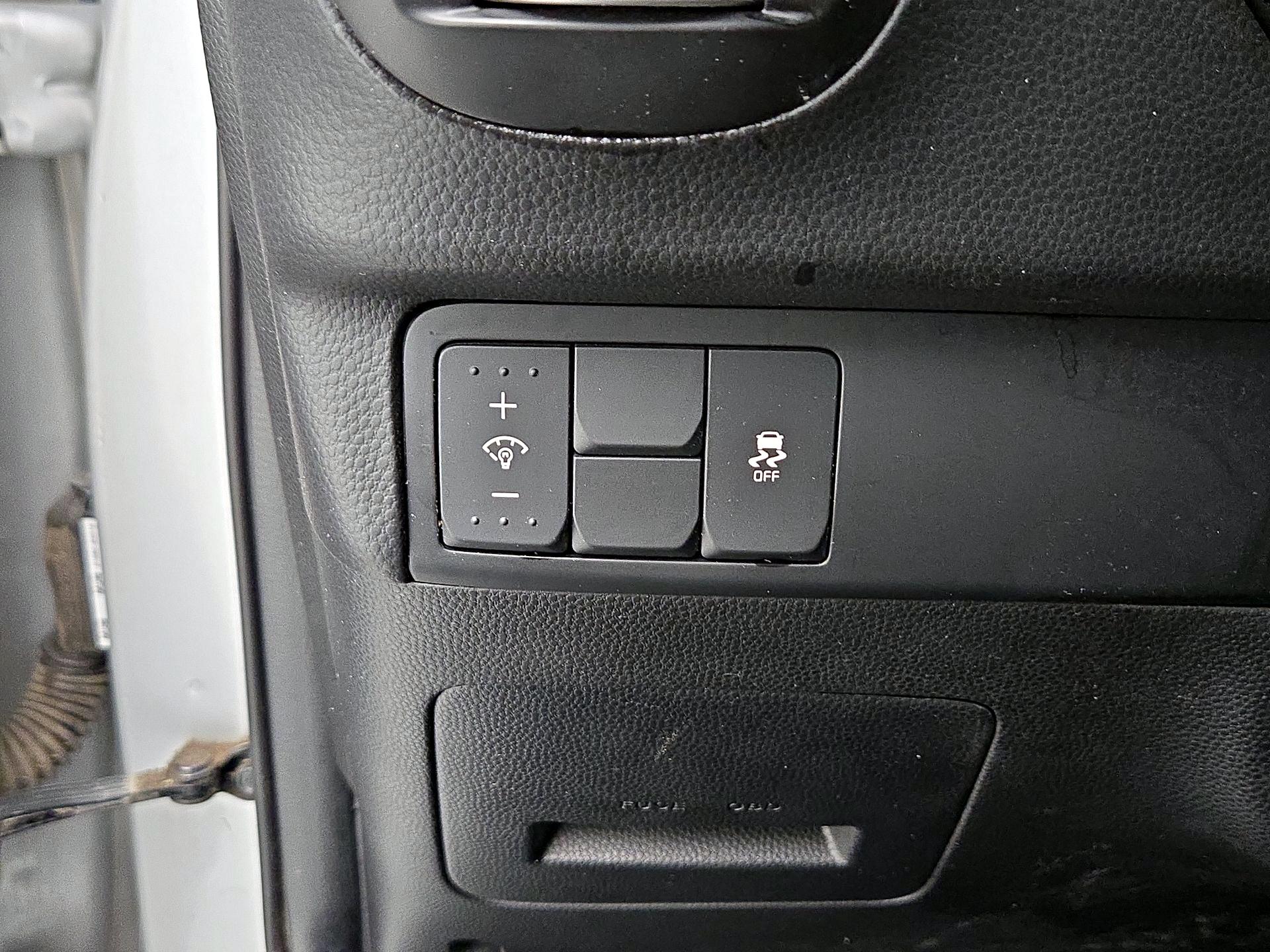 Thumbnail: 2019 Kia Soul - 13