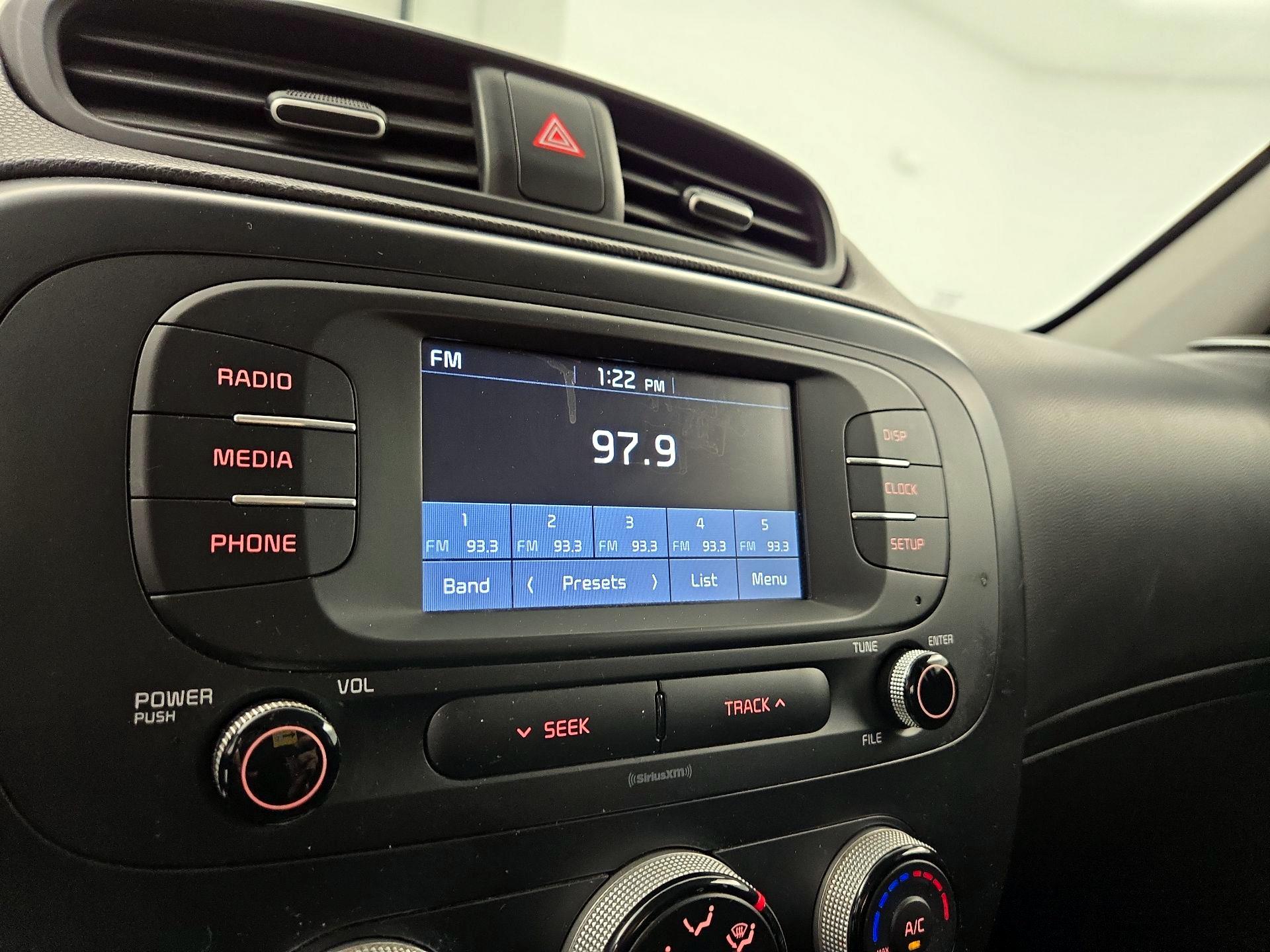 Thumbnail: 2019 Kia Soul - 15
