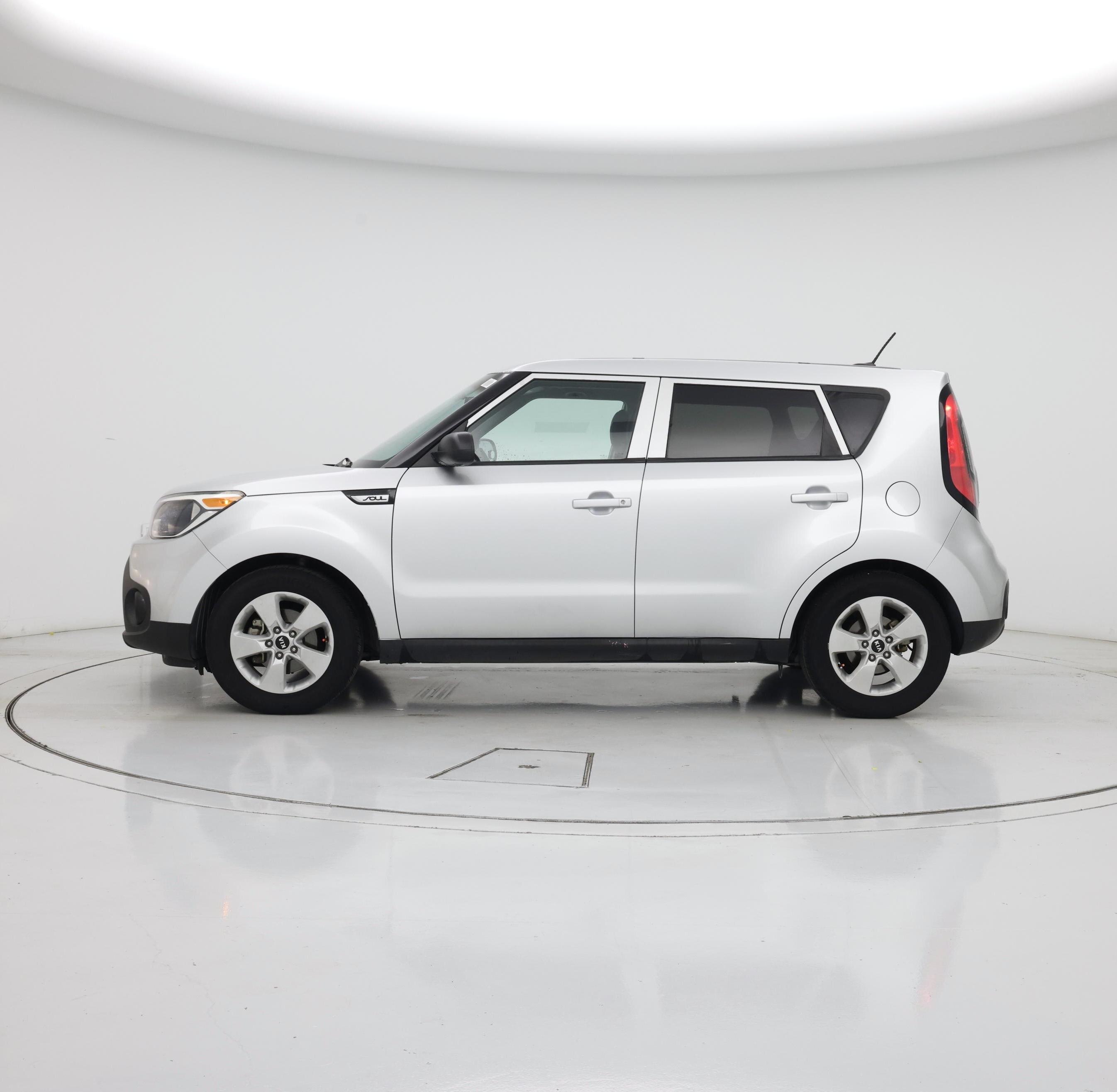 Thumbnail: 2019 Kia Soul - 3