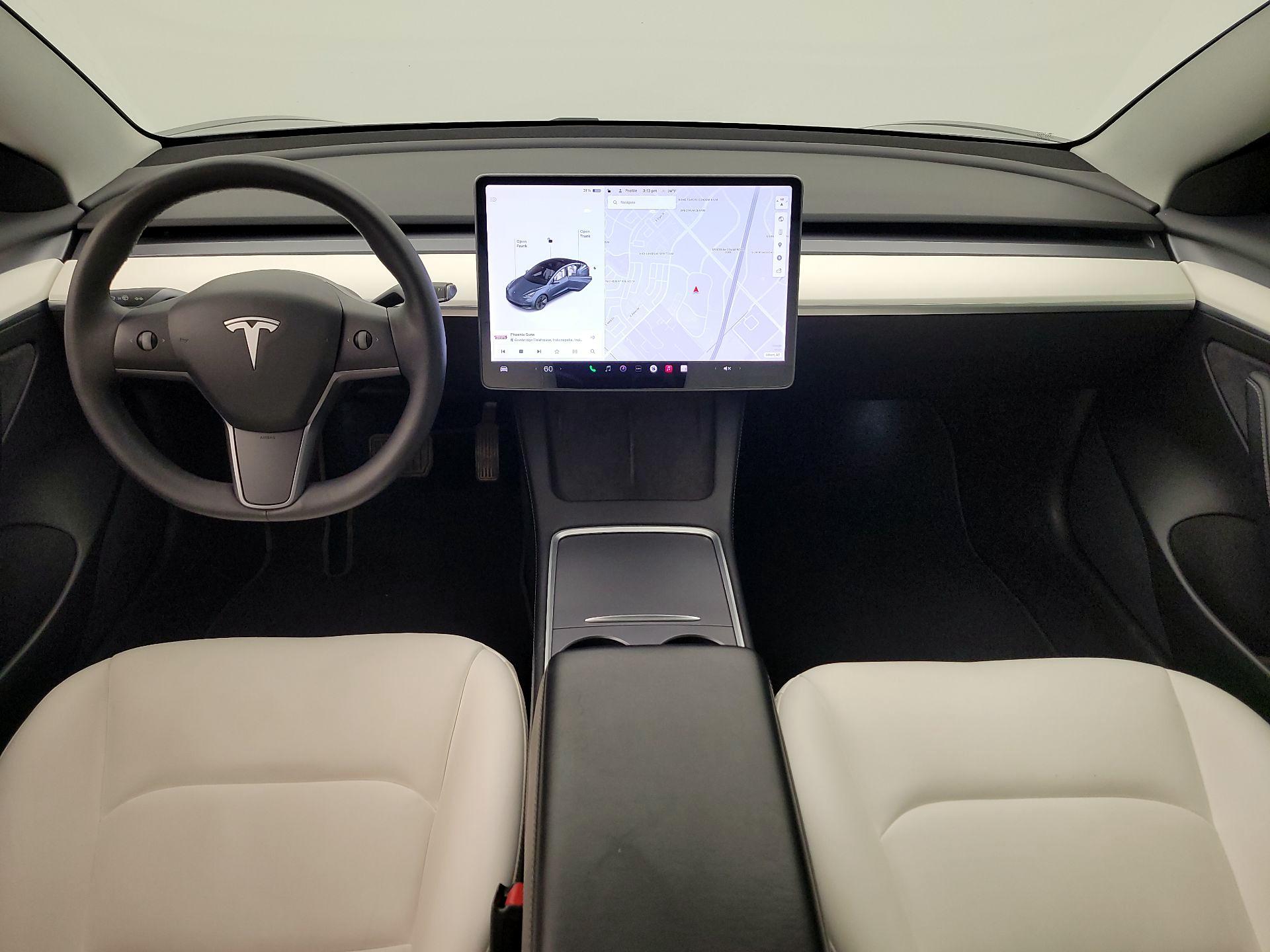 Thumbnail: 2021 Tesla Model 3 - 9