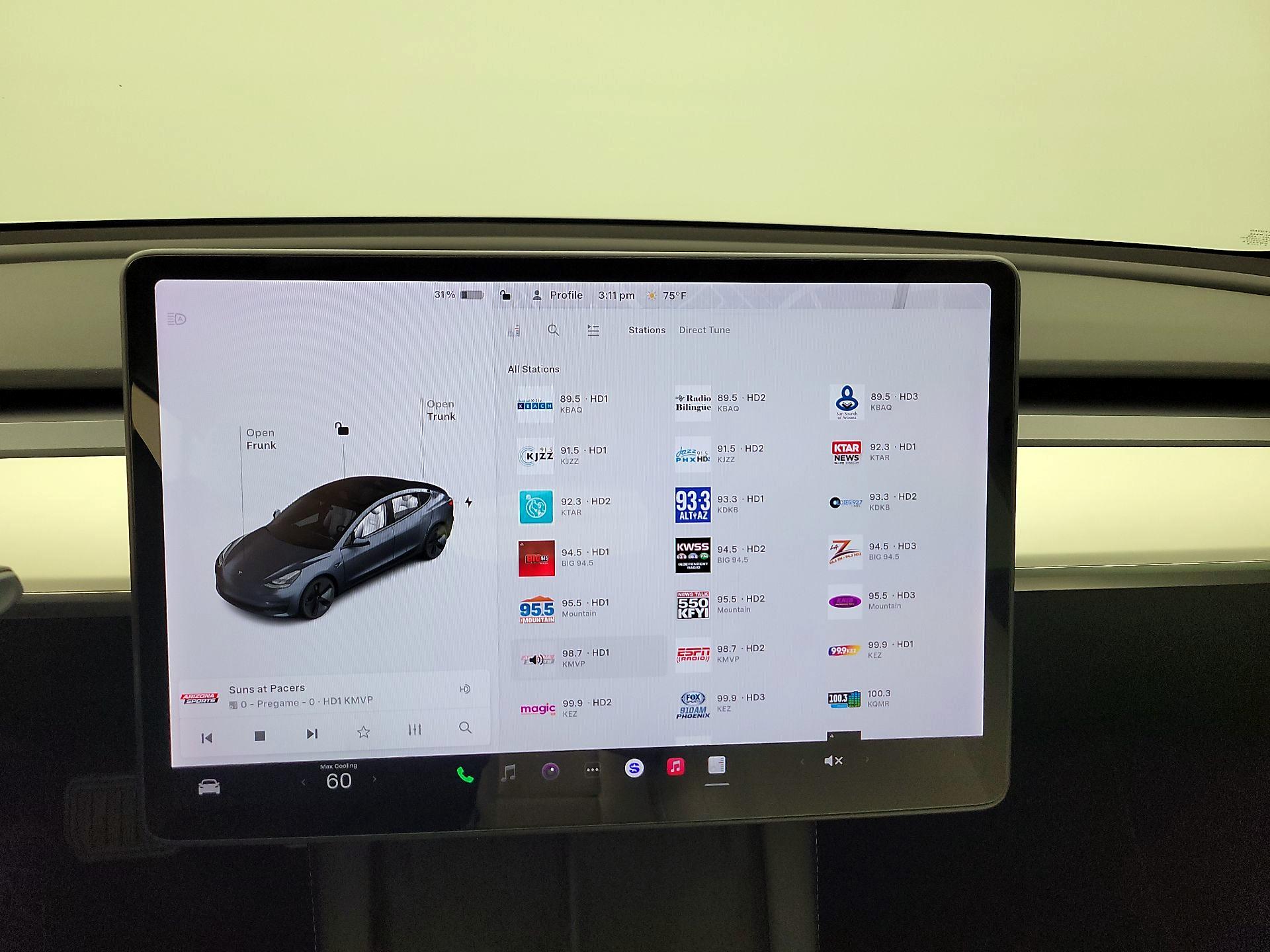 Thumbnail: 2021 Tesla Model 3 - 15