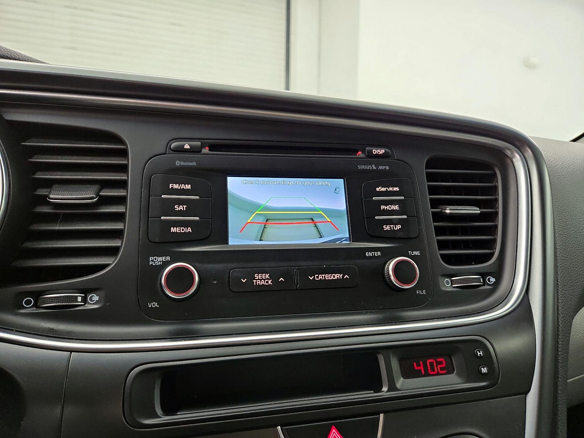 Thumbnail: 2015 Kia Optima - 14