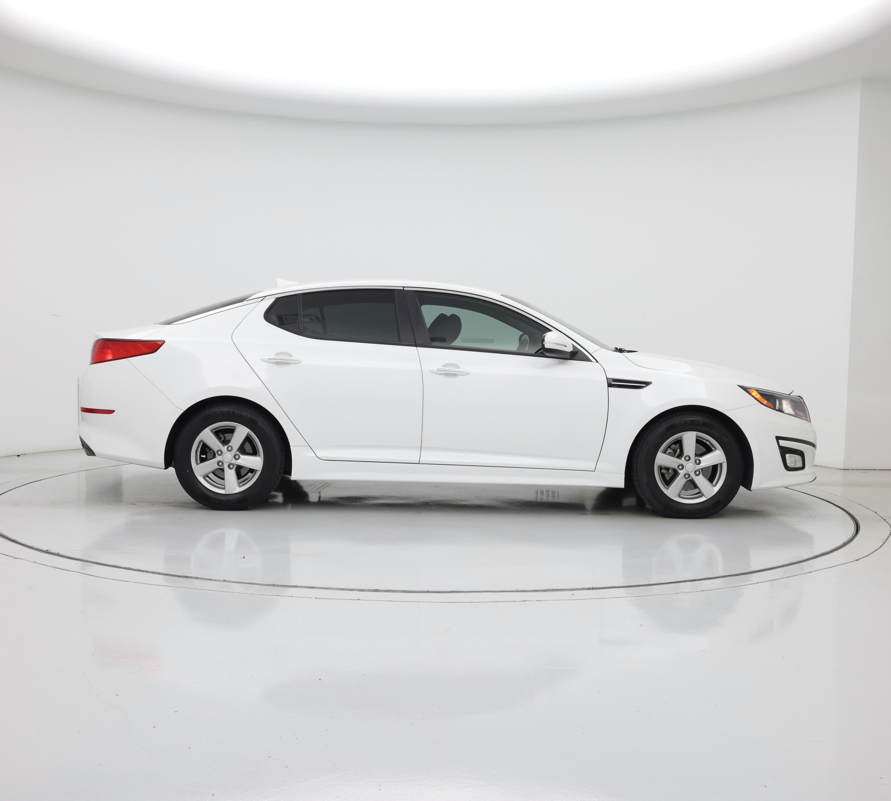 Thumbnail: 2015 Kia Optima - 7