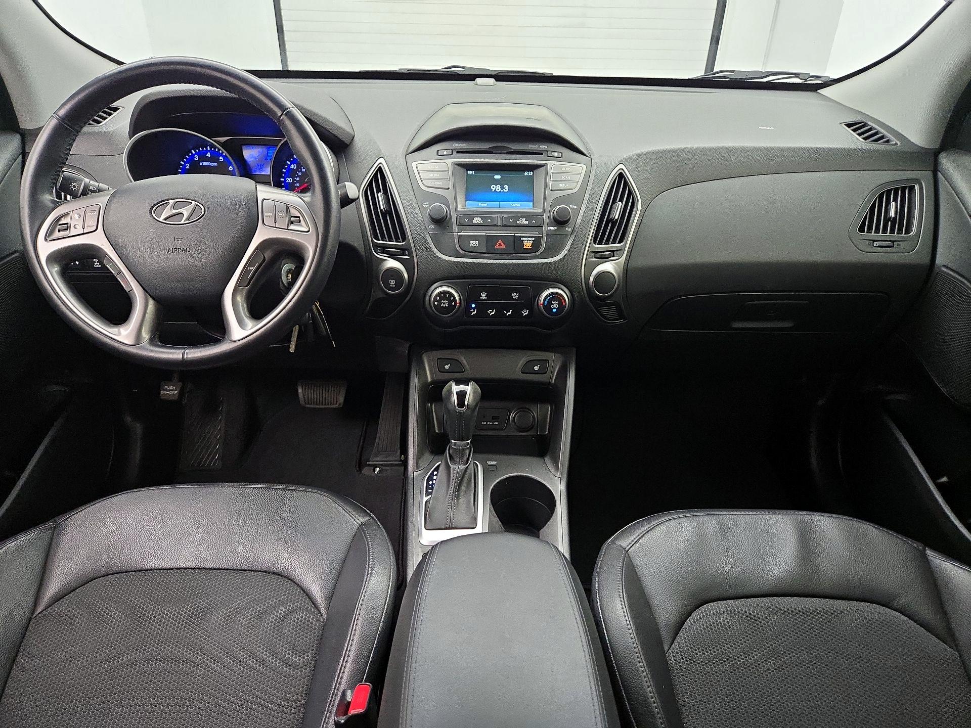 Thumbnail: 2014 Hyundai Tucson - 9