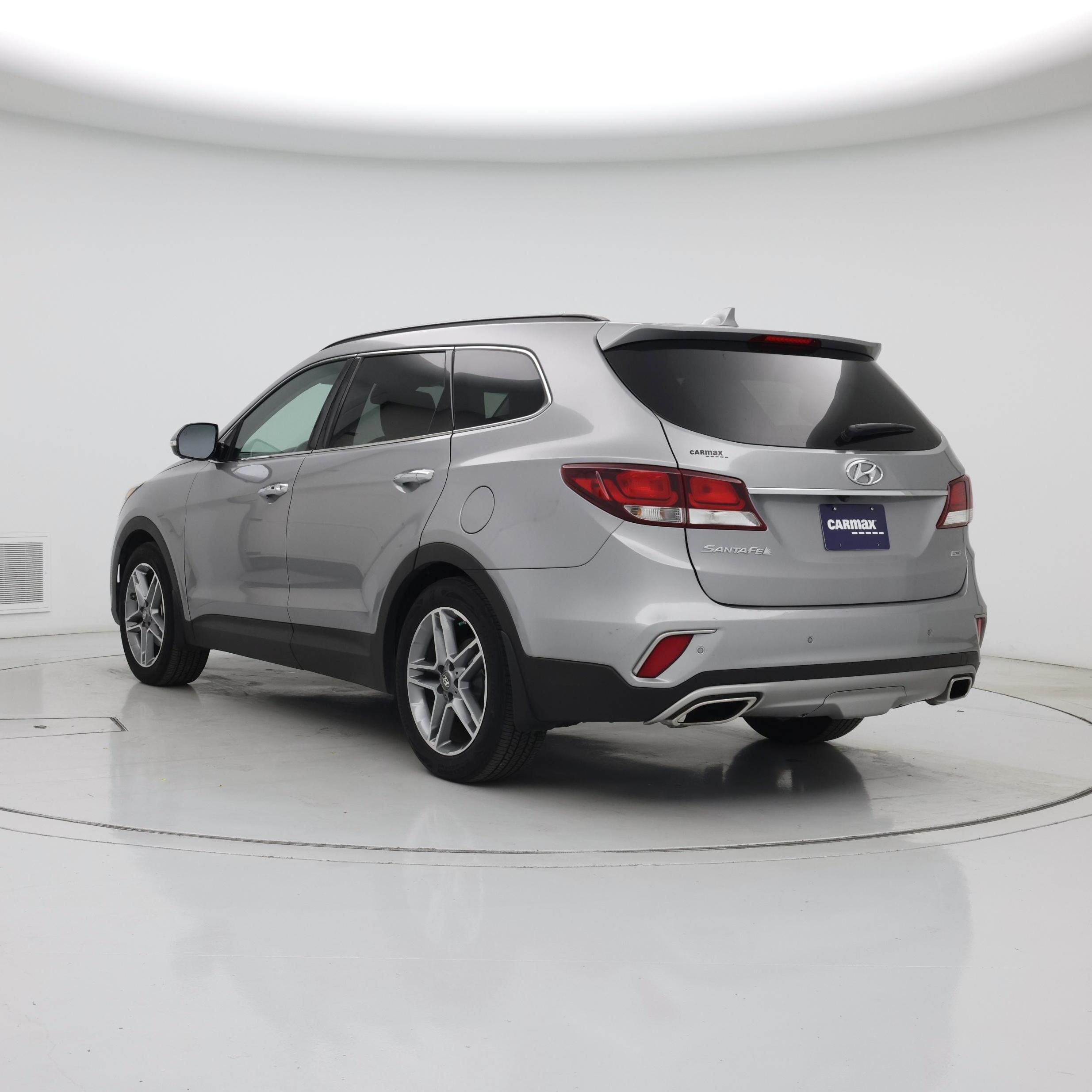 Thumbnail: 2017 Hyundai Santa Fe - 2
