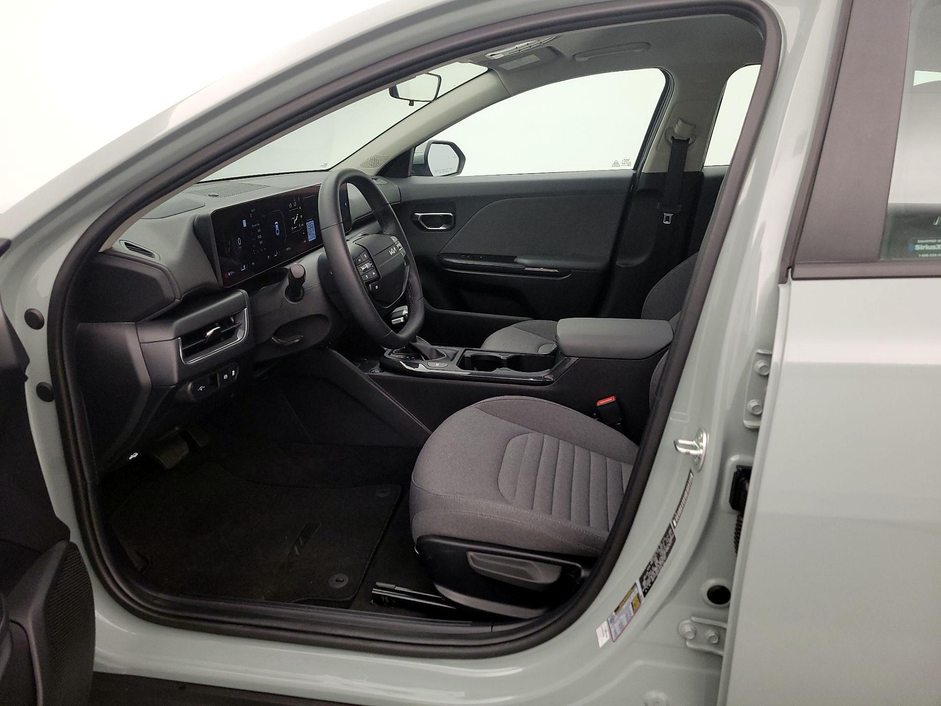 Thumbnail: 2025 Kia K4 - 11