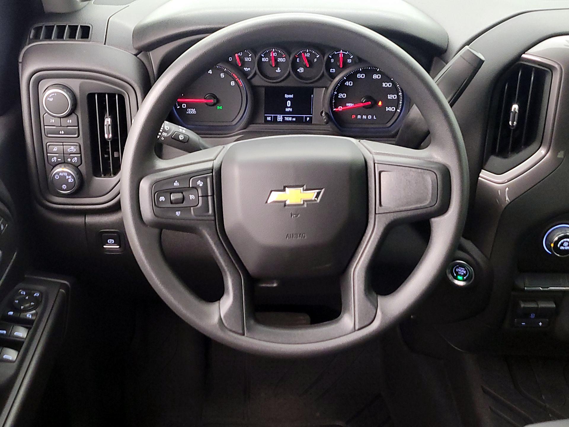Thumbnail: 2025 Chevrolet Silverado 2500 - 10