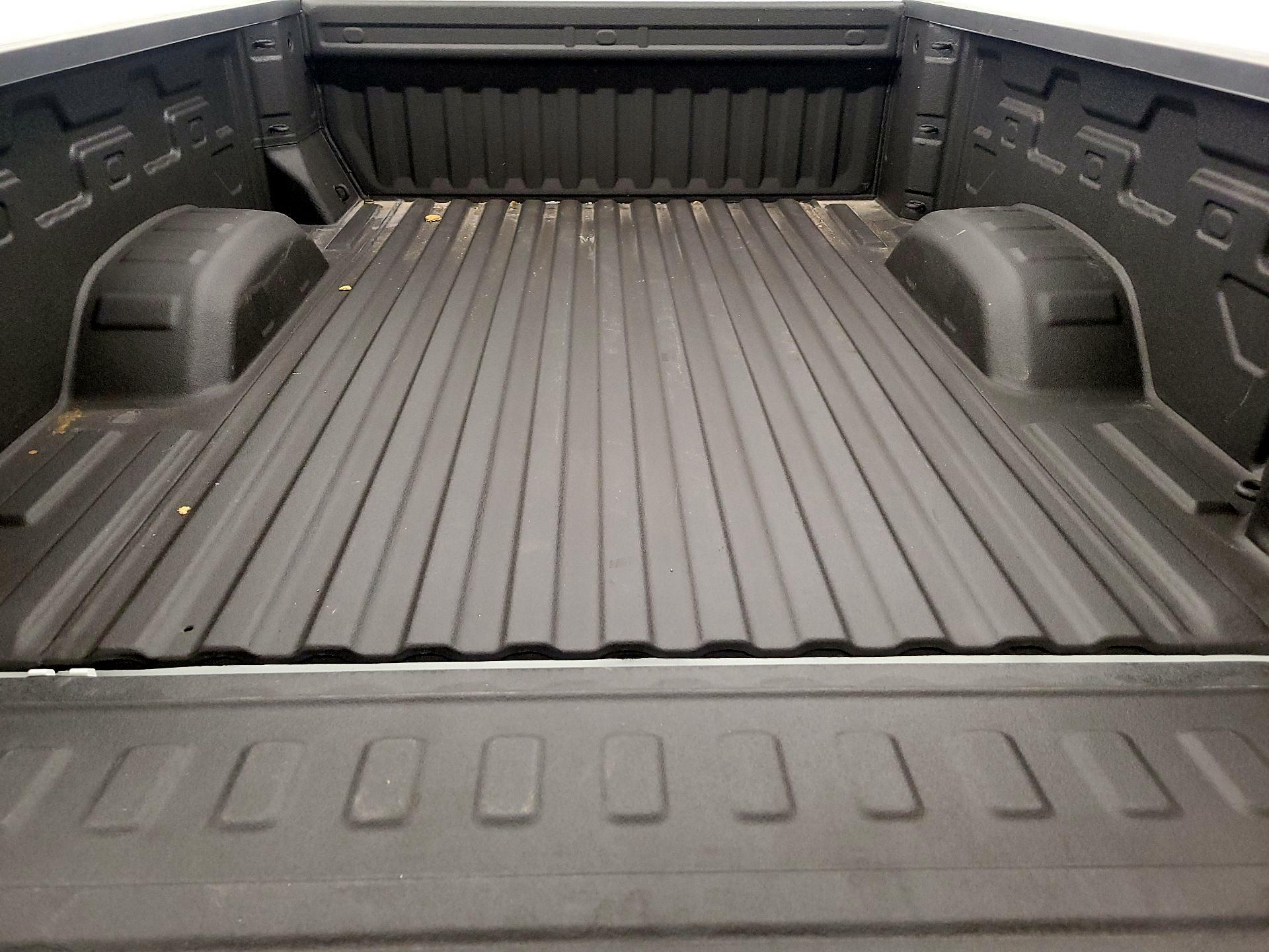 Thumbnail: 2025 Chevrolet Silverado 2500 - 20