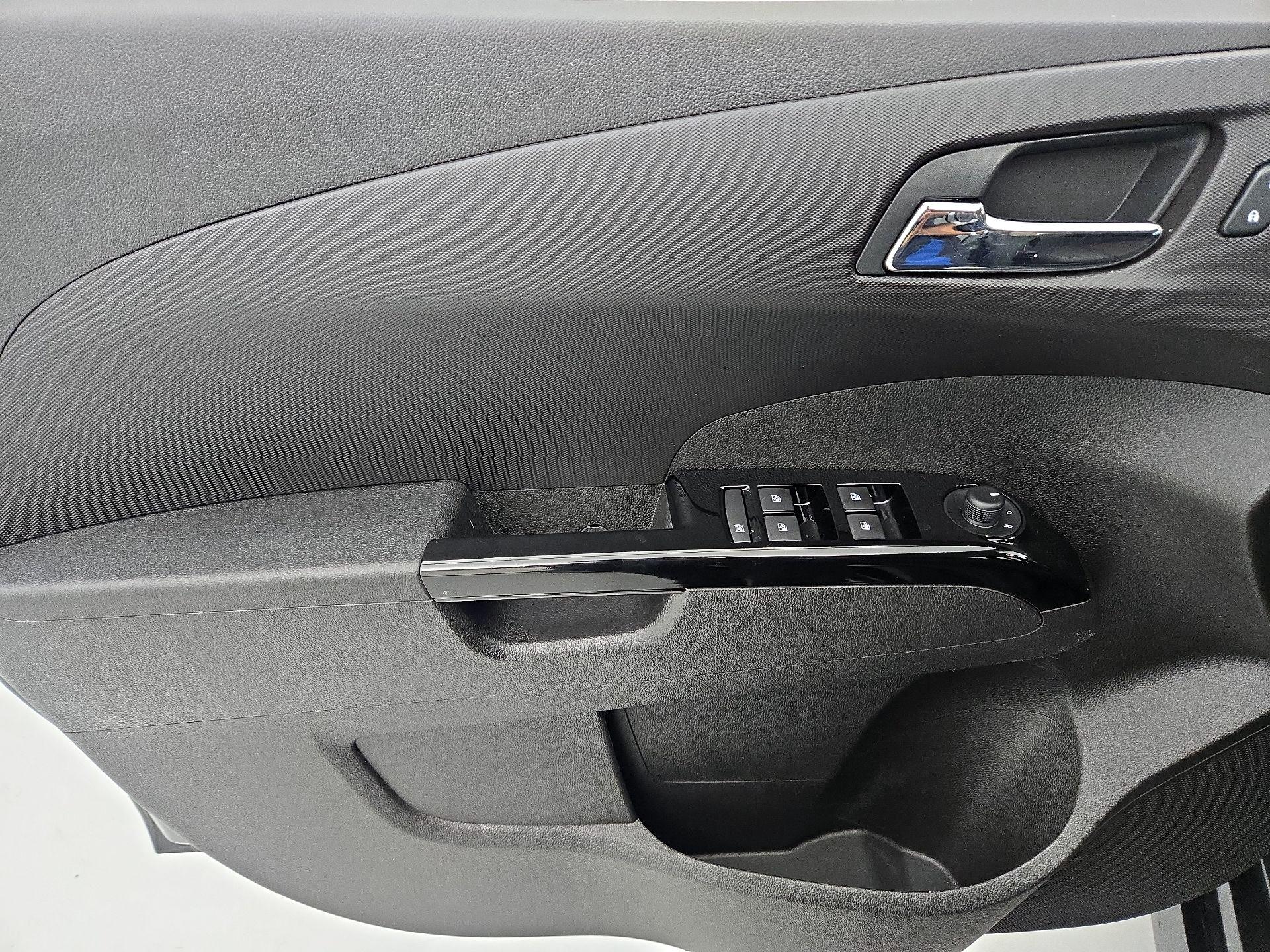 Thumbnail: 2020 Chevrolet Sonic - 12