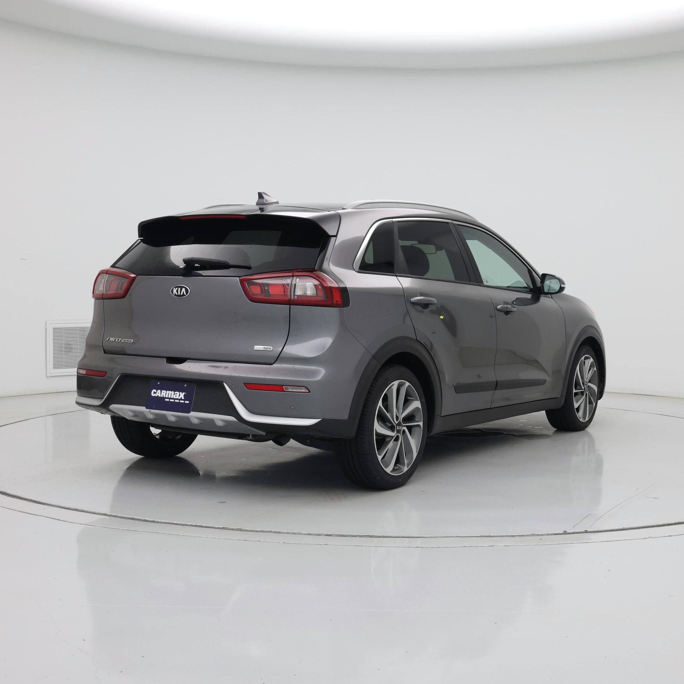 Thumbnail: 2017 Kia Niro - 8