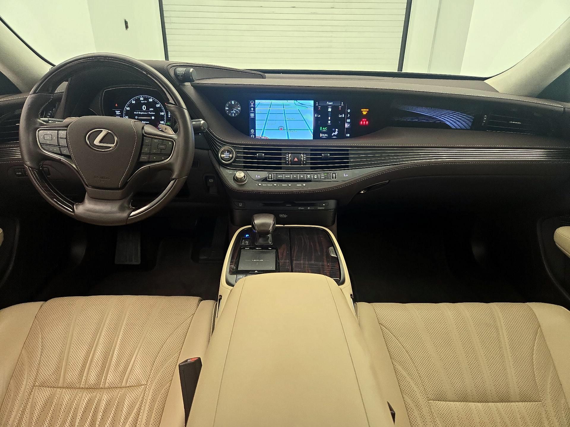 Thumbnail: 2019 Lexus LS - 9