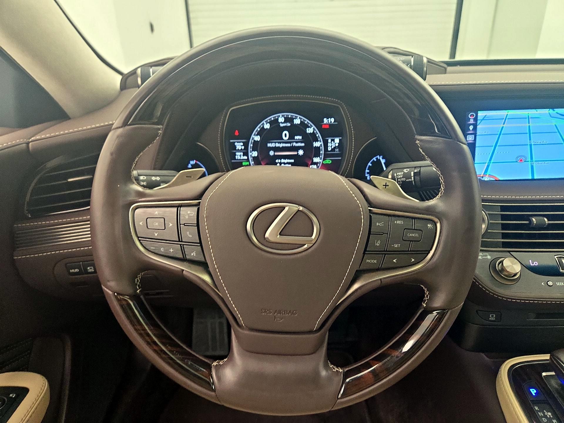 Thumbnail: 2019 Lexus LS - 10