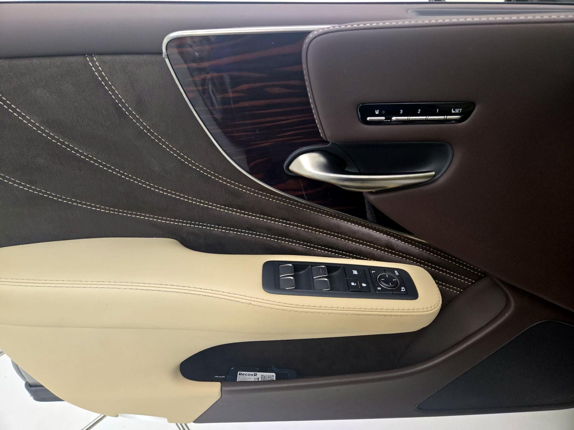 Thumbnail: 2019 Lexus LS - 12