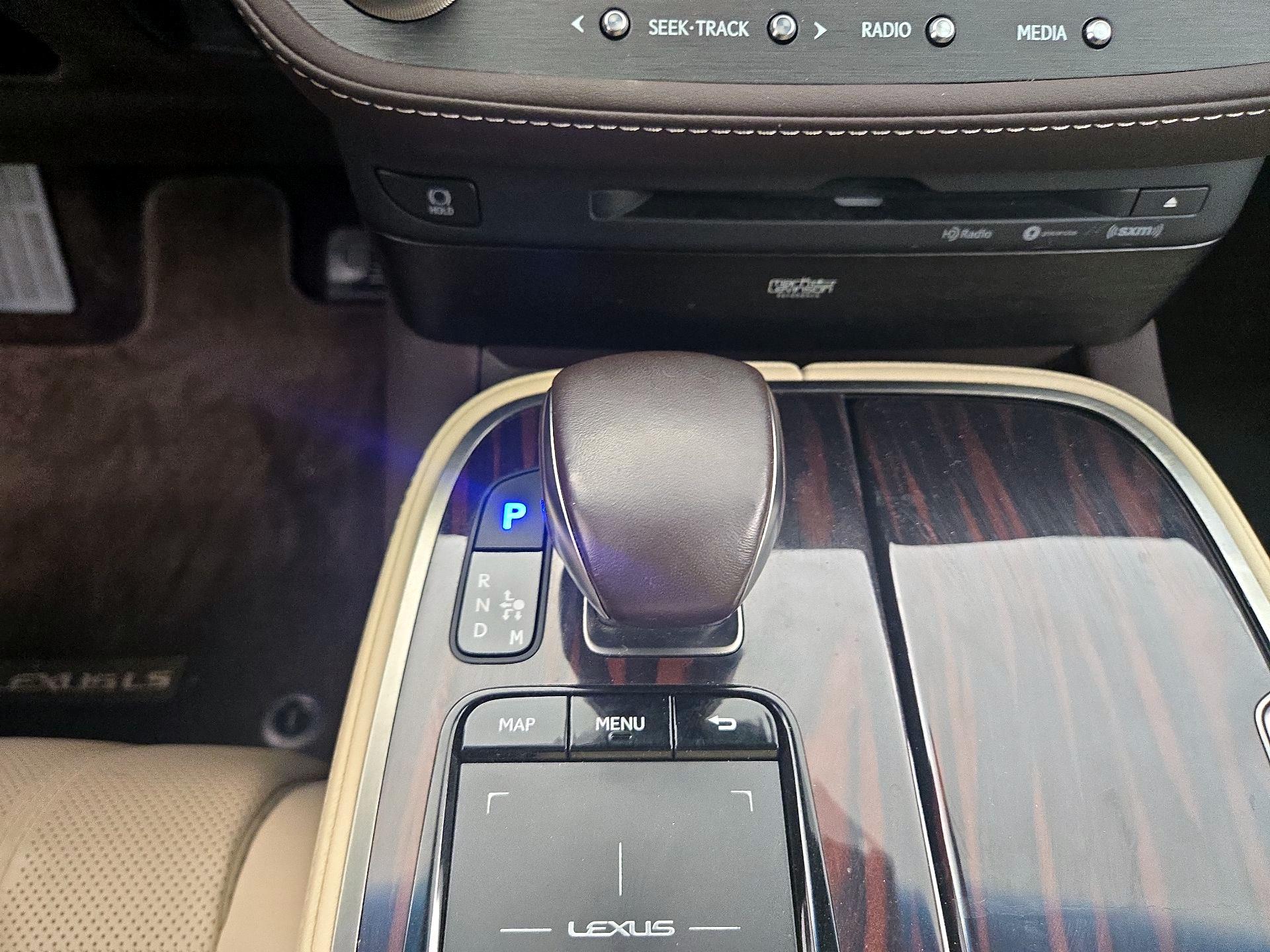 Thumbnail: 2019 Lexus LS - 18