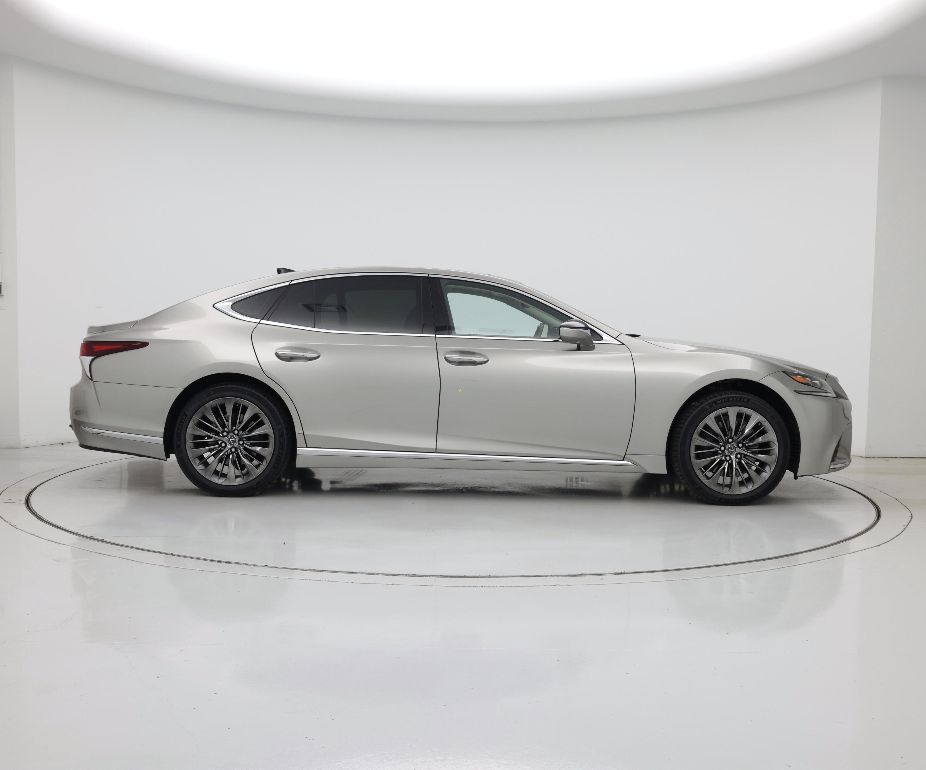 Thumbnail: 2019 Lexus LS - 7