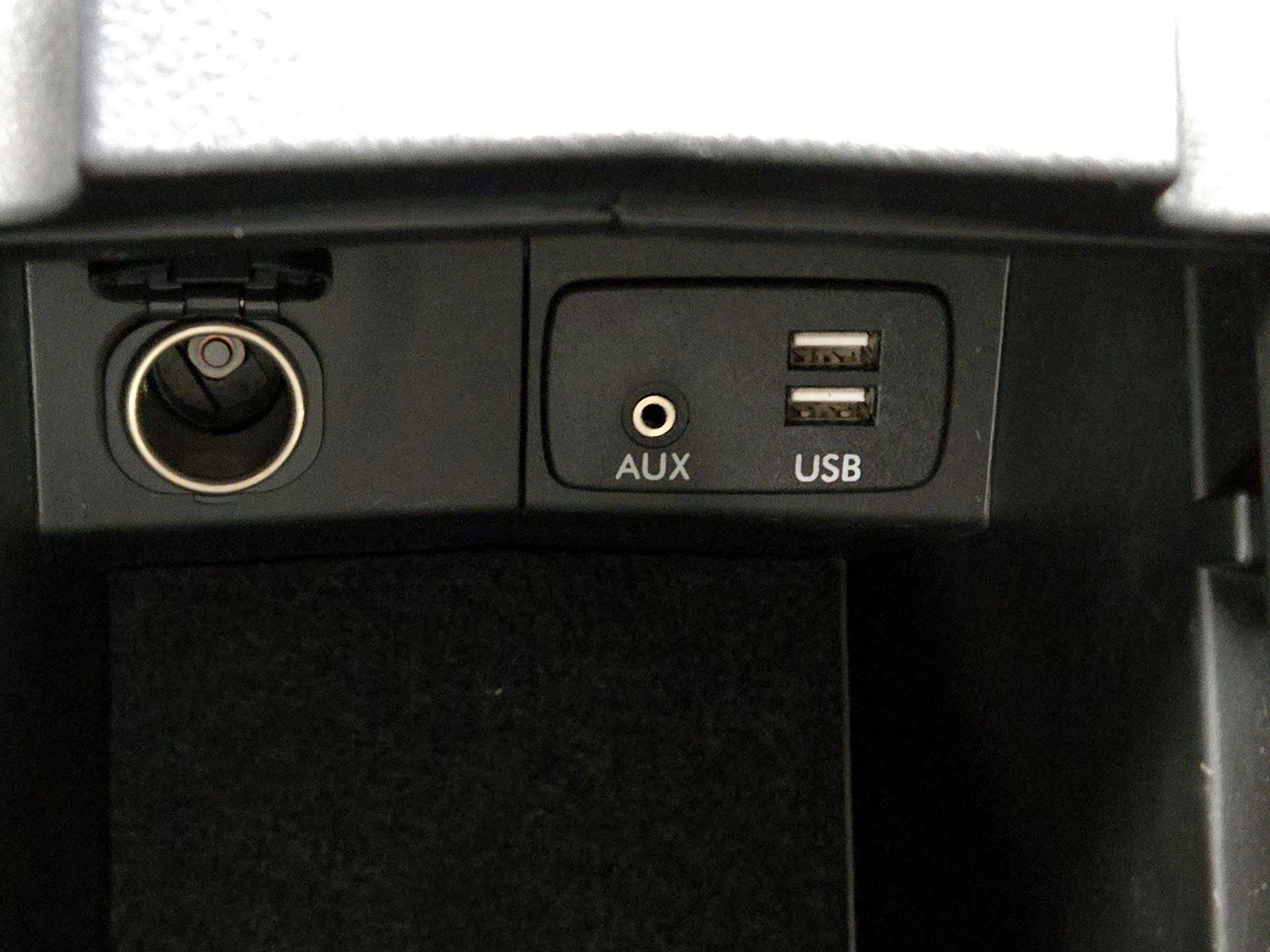 Thumbnail: 2016 Subaru Forester - 18