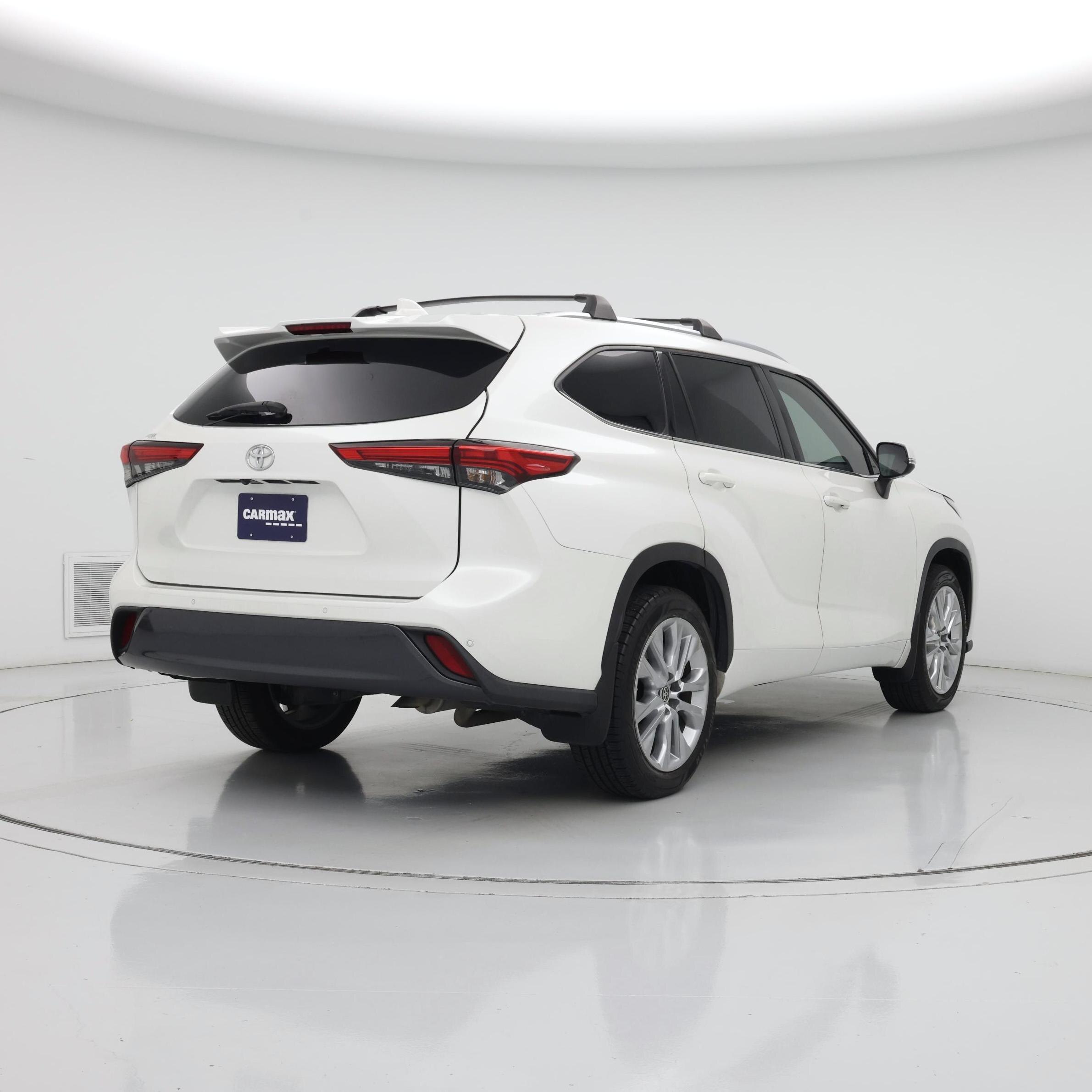 Thumbnail: 2020 Toyota Highlander - 8