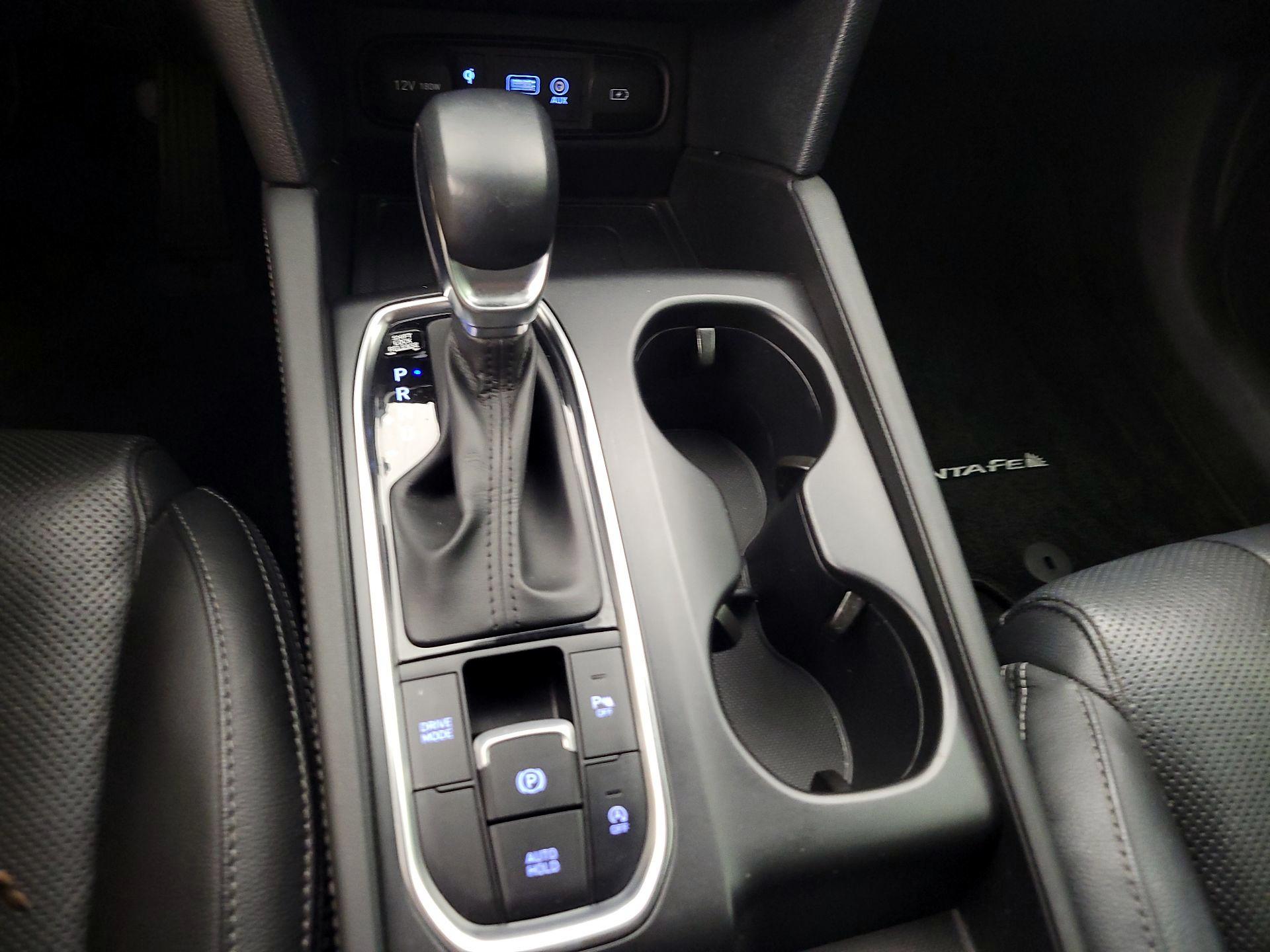 Thumbnail: 2020 Hyundai Santa Fe - 17