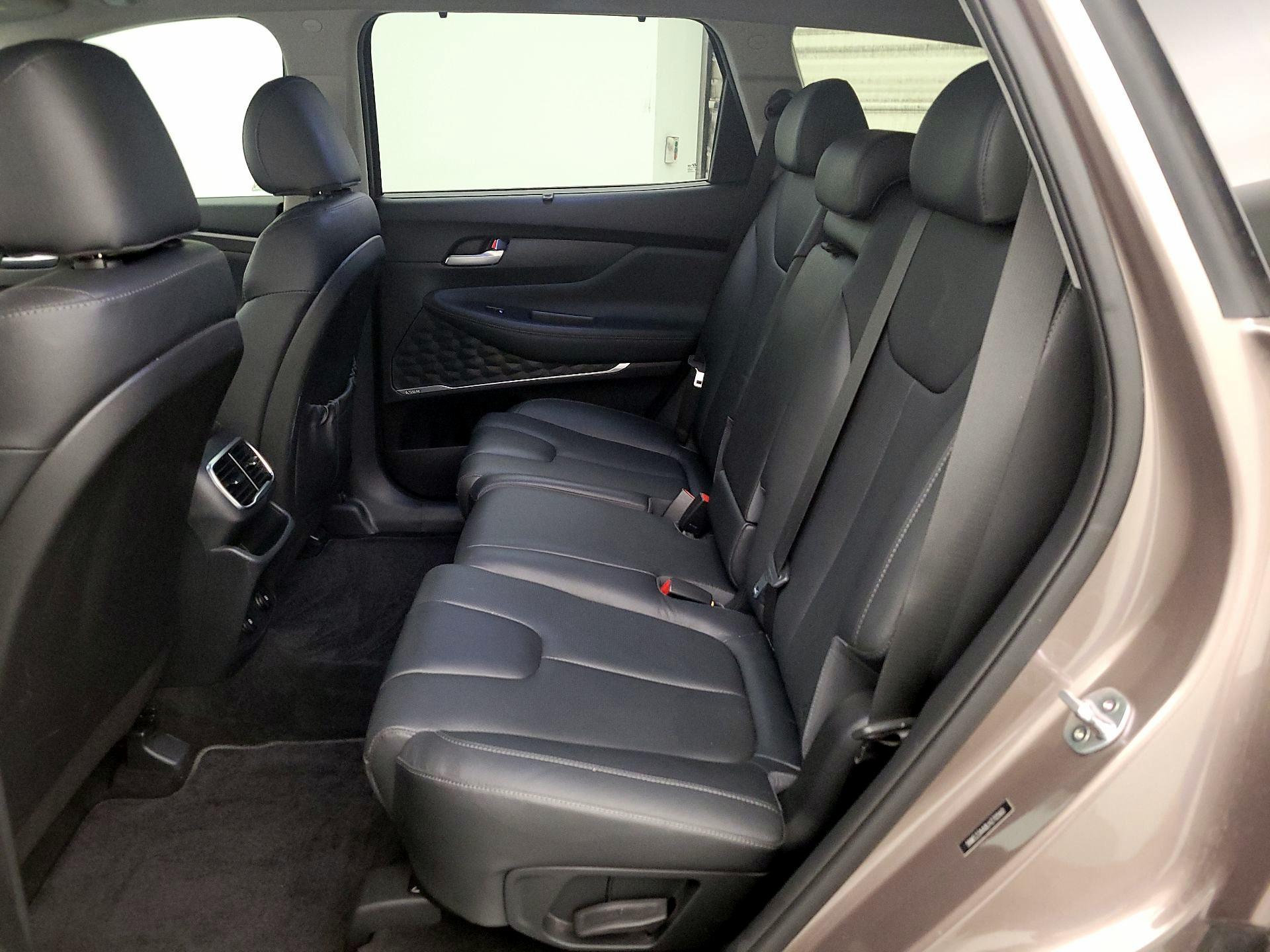 Thumbnail: 2020 Hyundai Santa Fe - 20