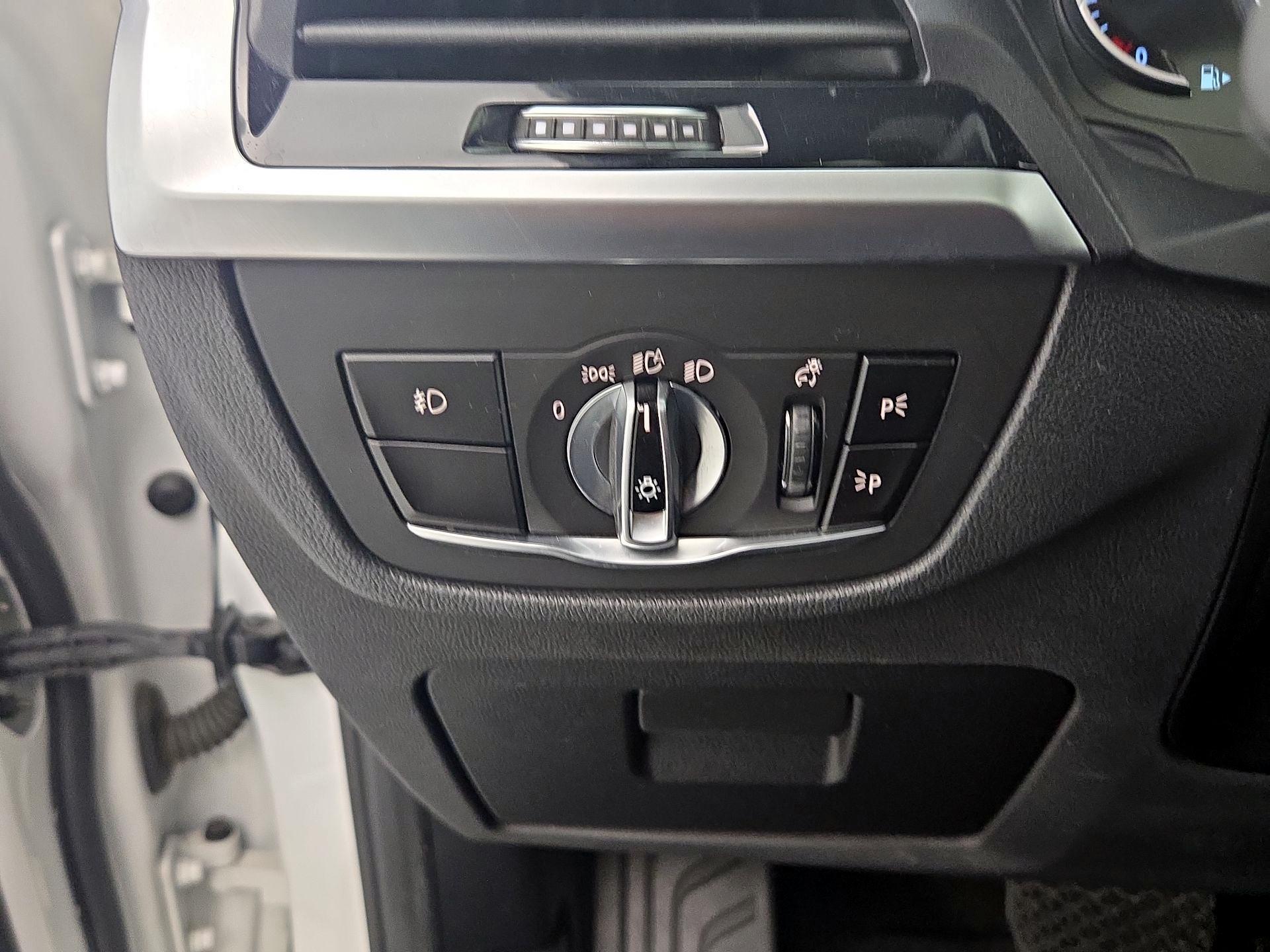 Thumbnail: 2019 BMW X3 - 13