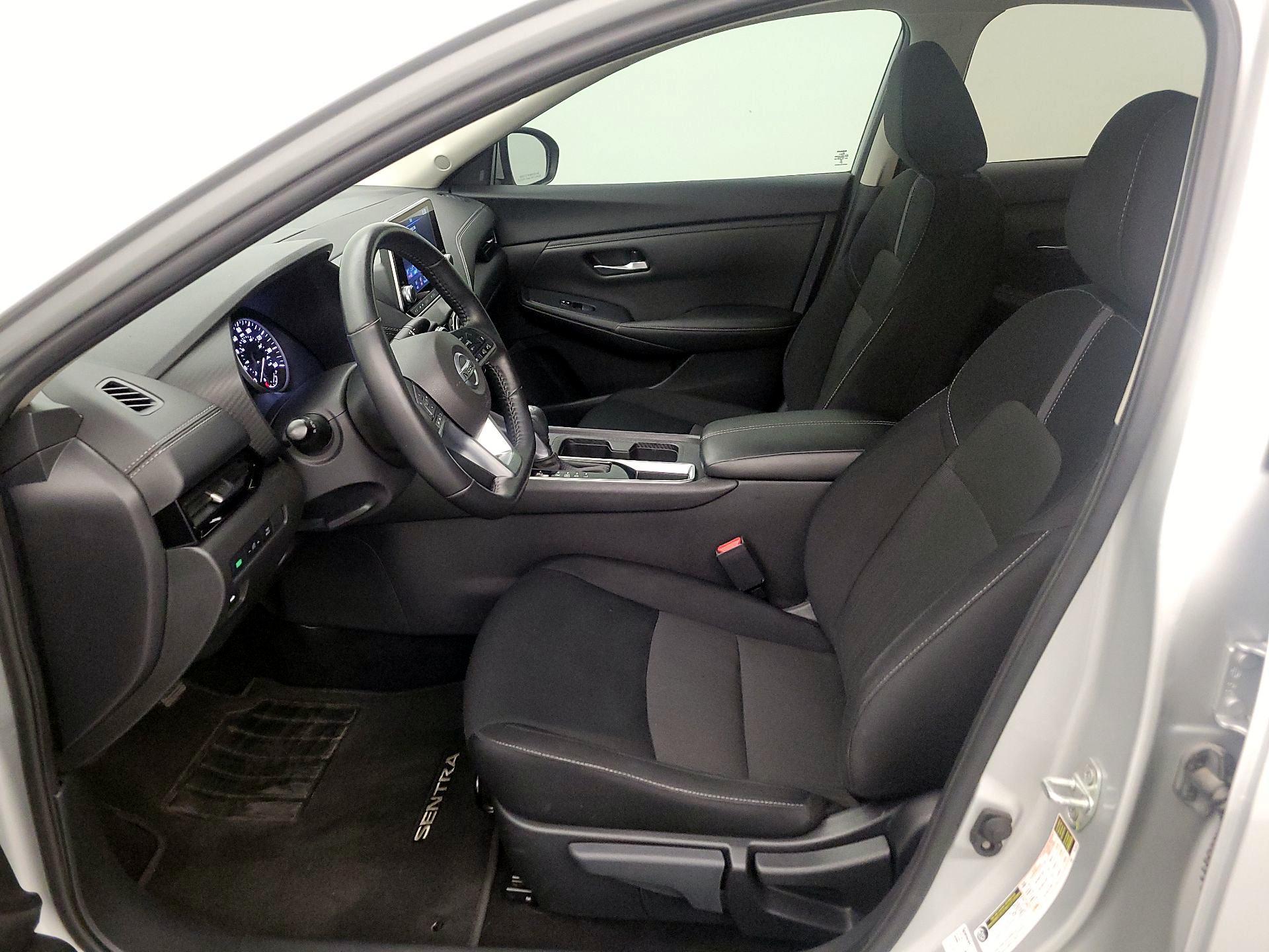 Thumbnail: 2023 Nissan Sentra - 11