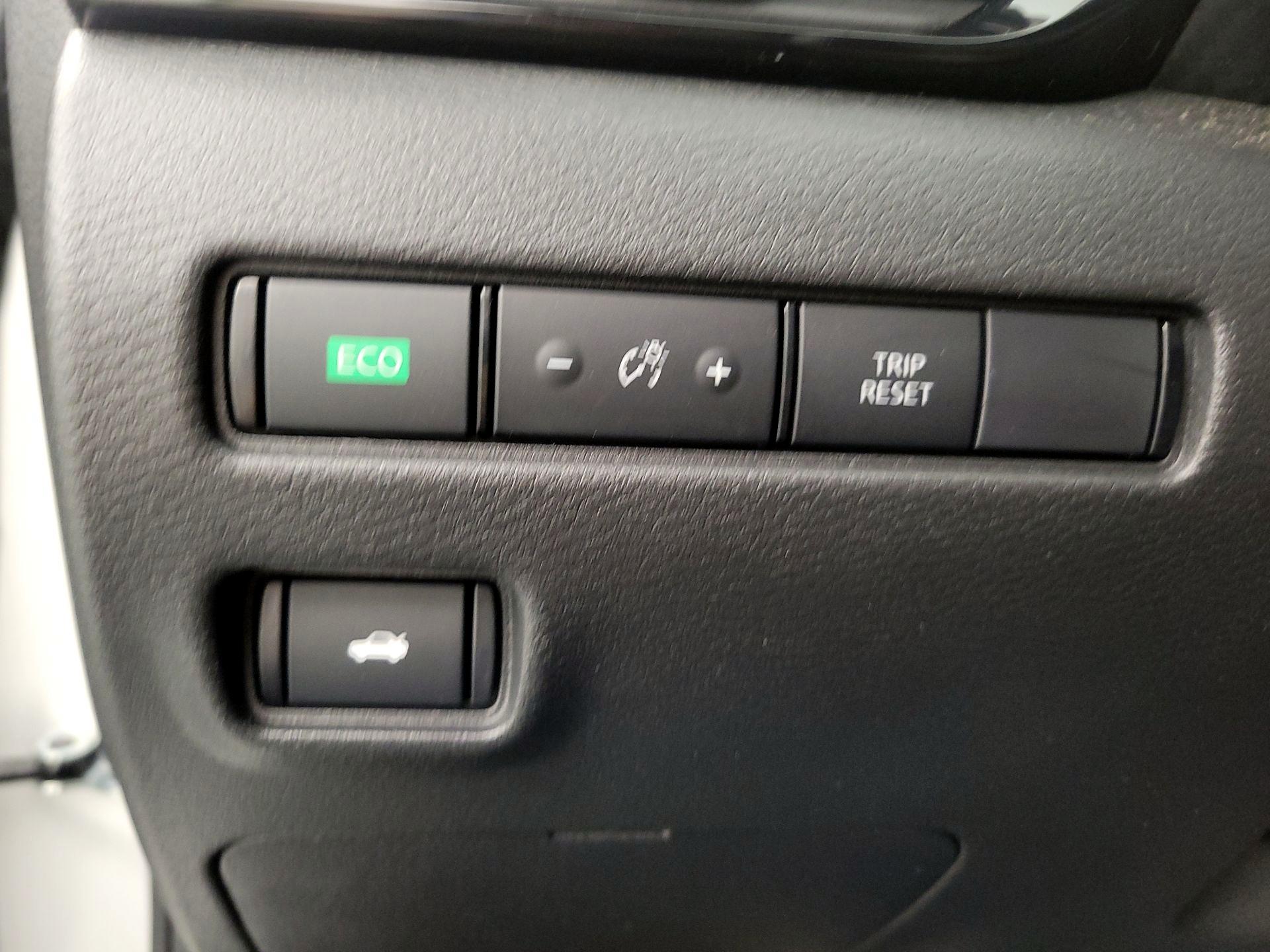 Thumbnail: 2023 Nissan Sentra - 13