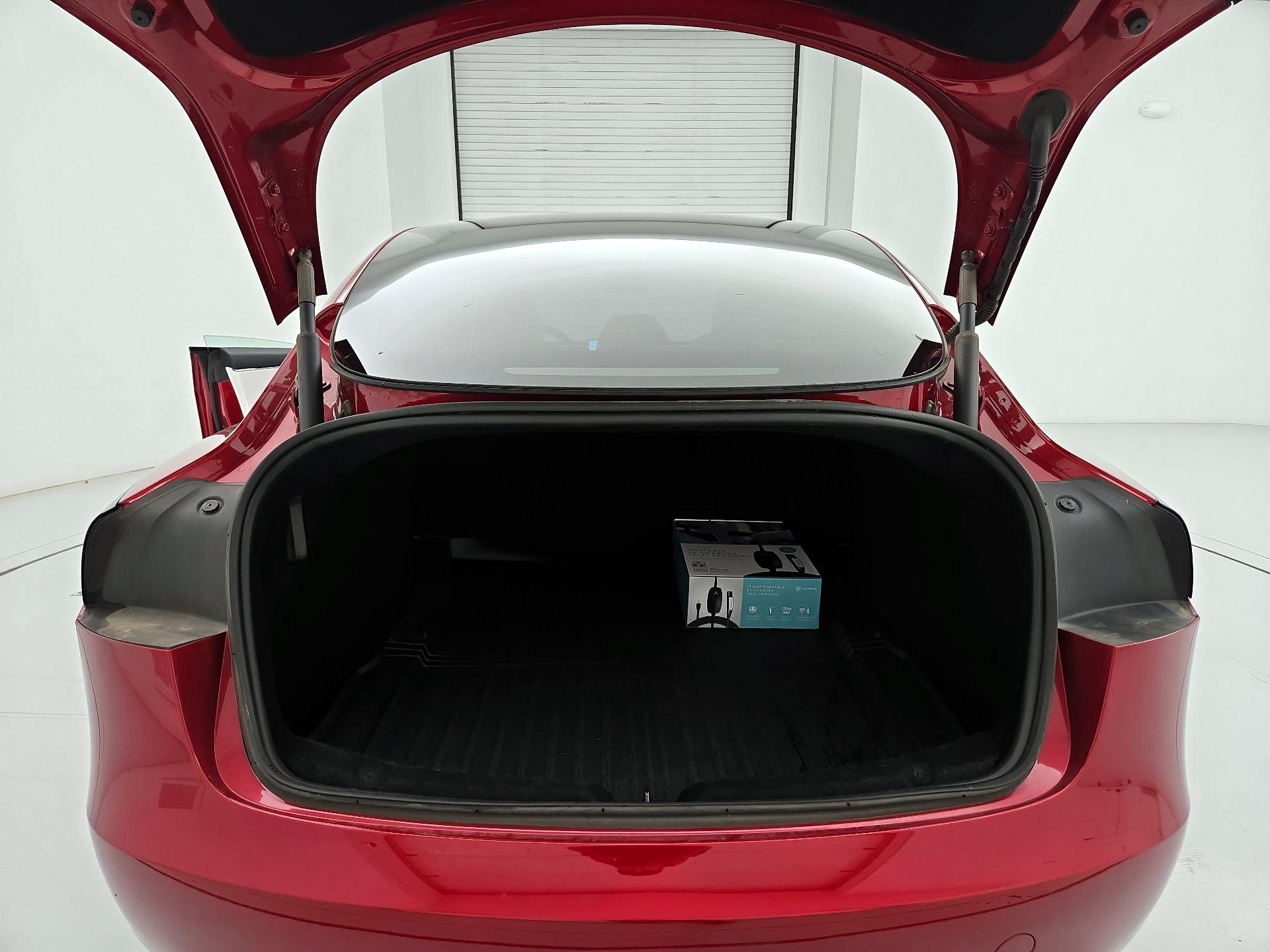 Thumbnail: 2025 Tesla Model 3 - 20