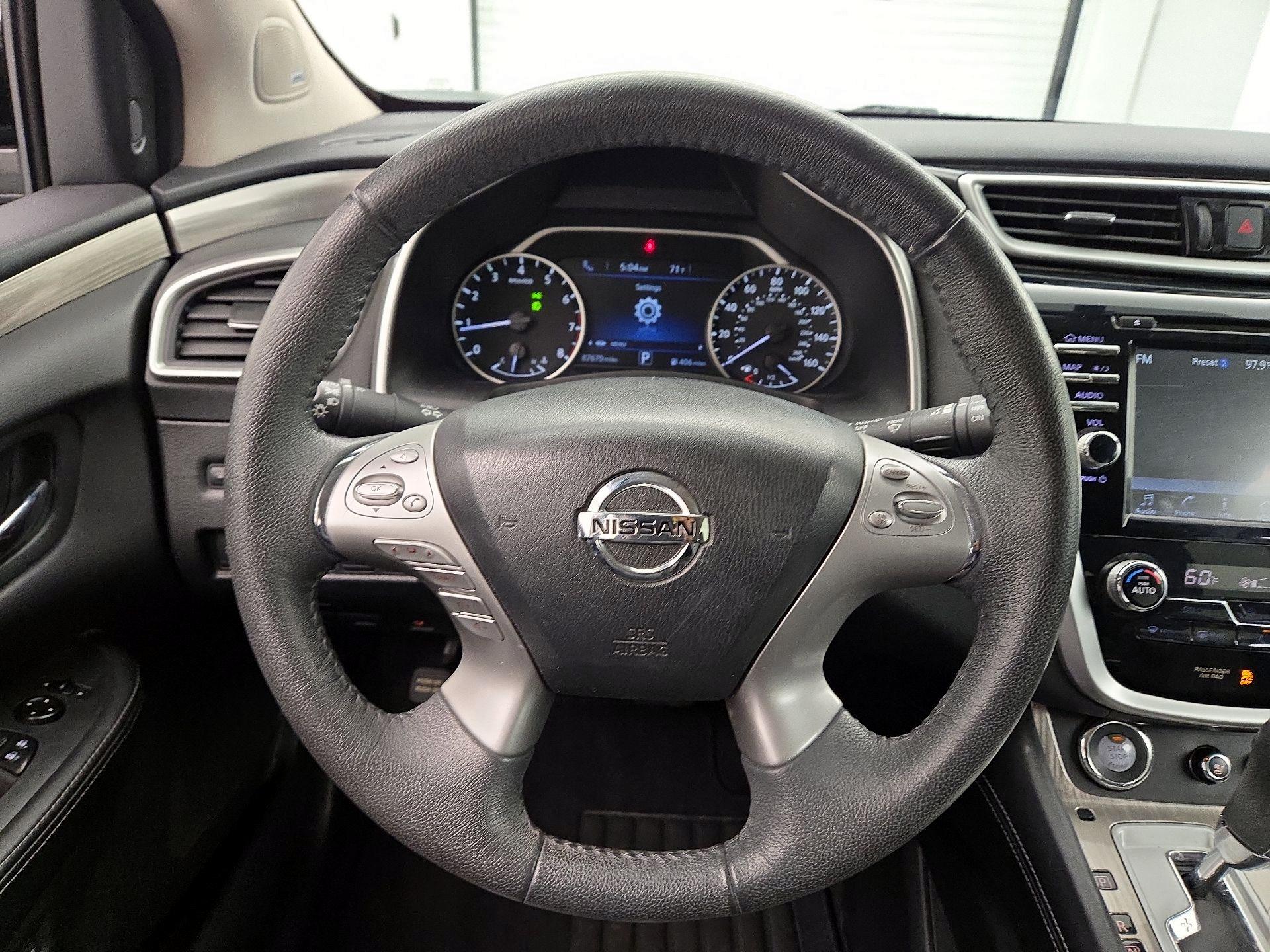 Thumbnail: 2015 Nissan Murano - 10